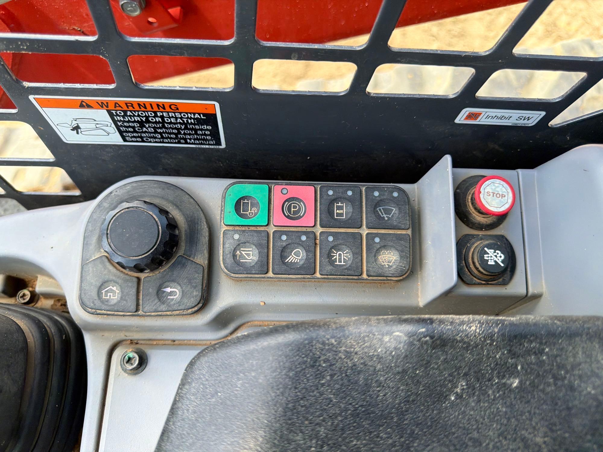 2022 Kubota 752