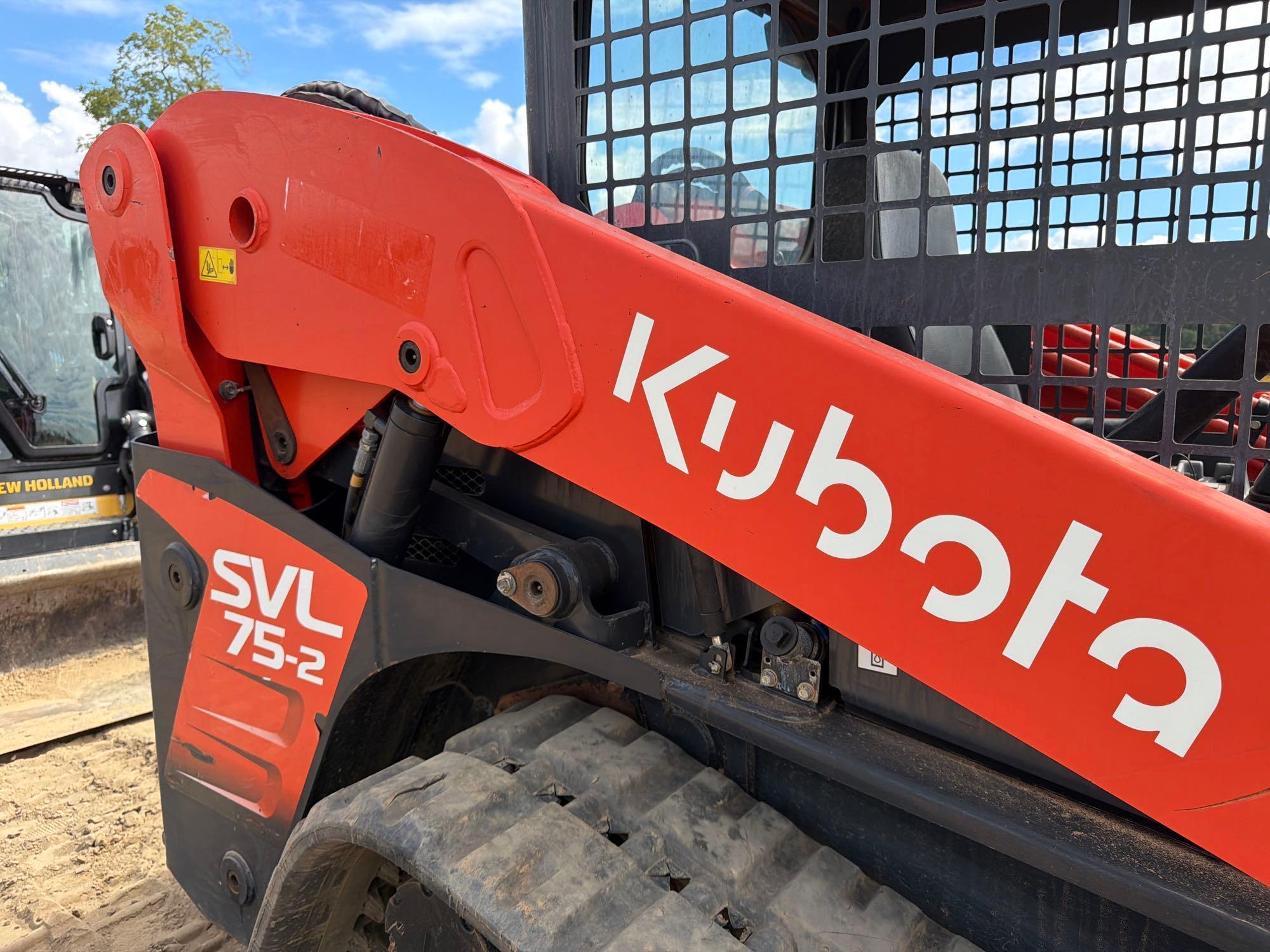 2022 Kubota 752