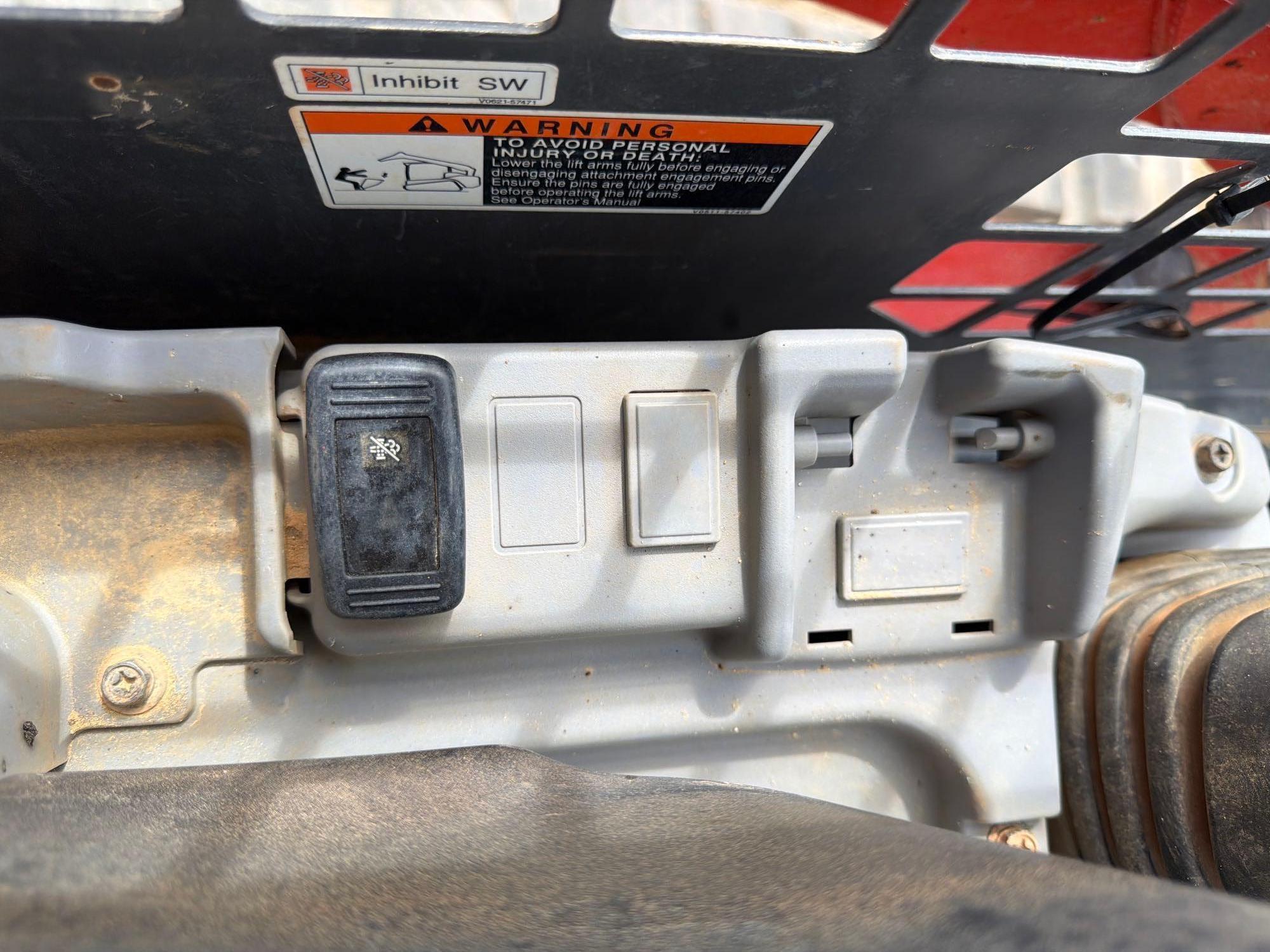 2022 Kubota 752
