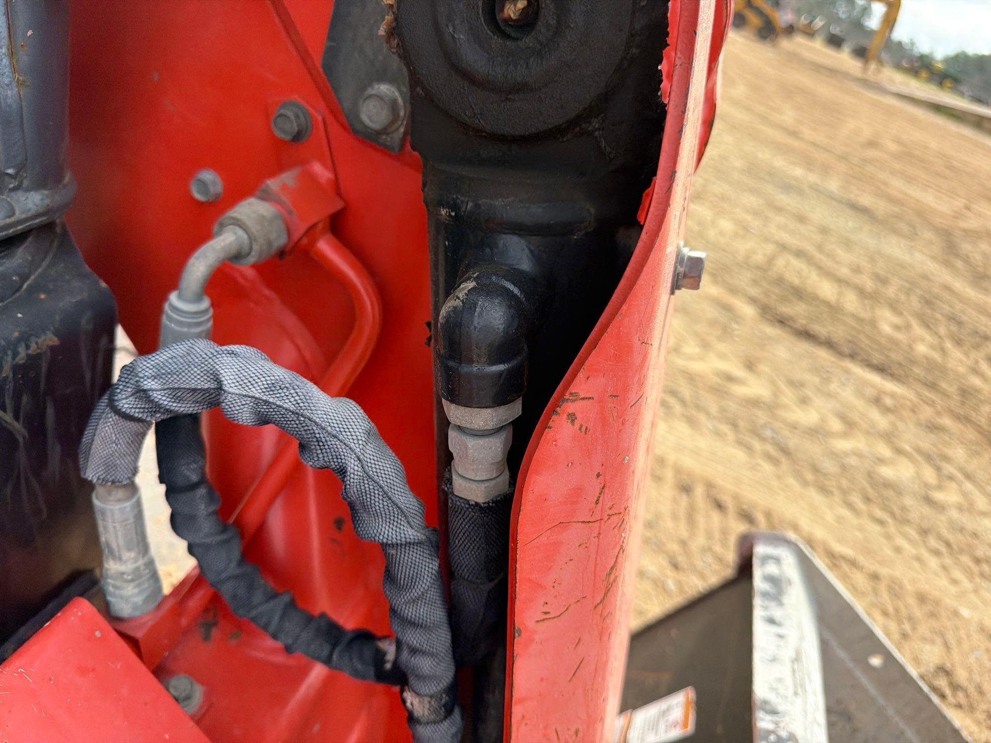 2022 Kubota 752