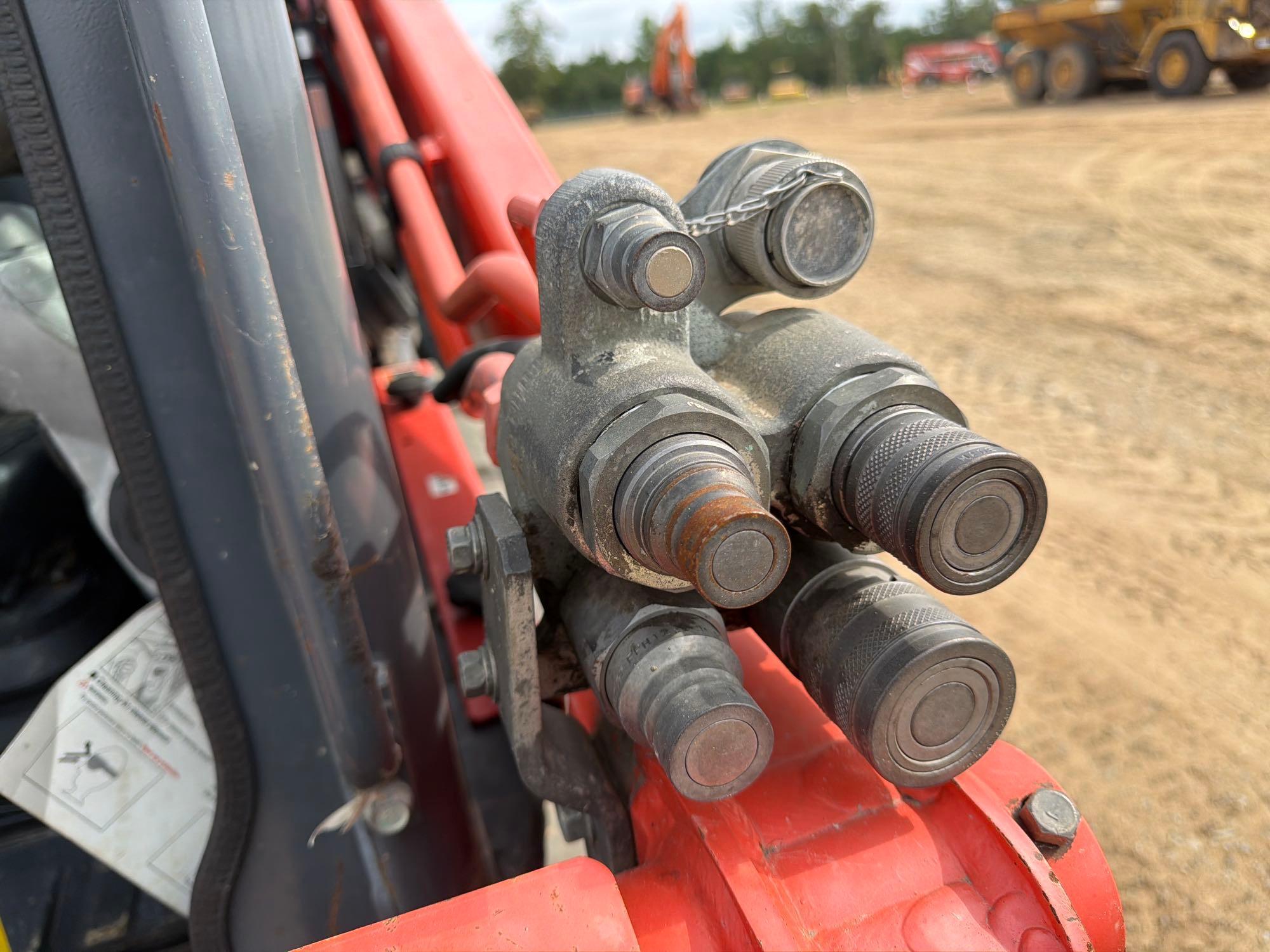2022 Kubota 752