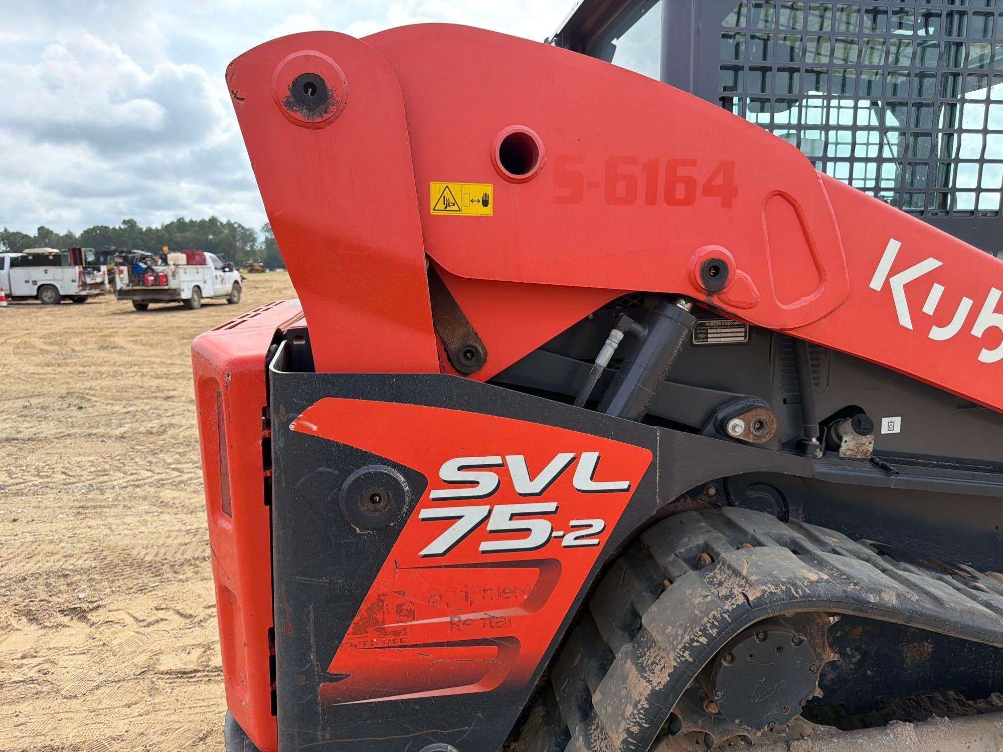 2022 Kubota 752
