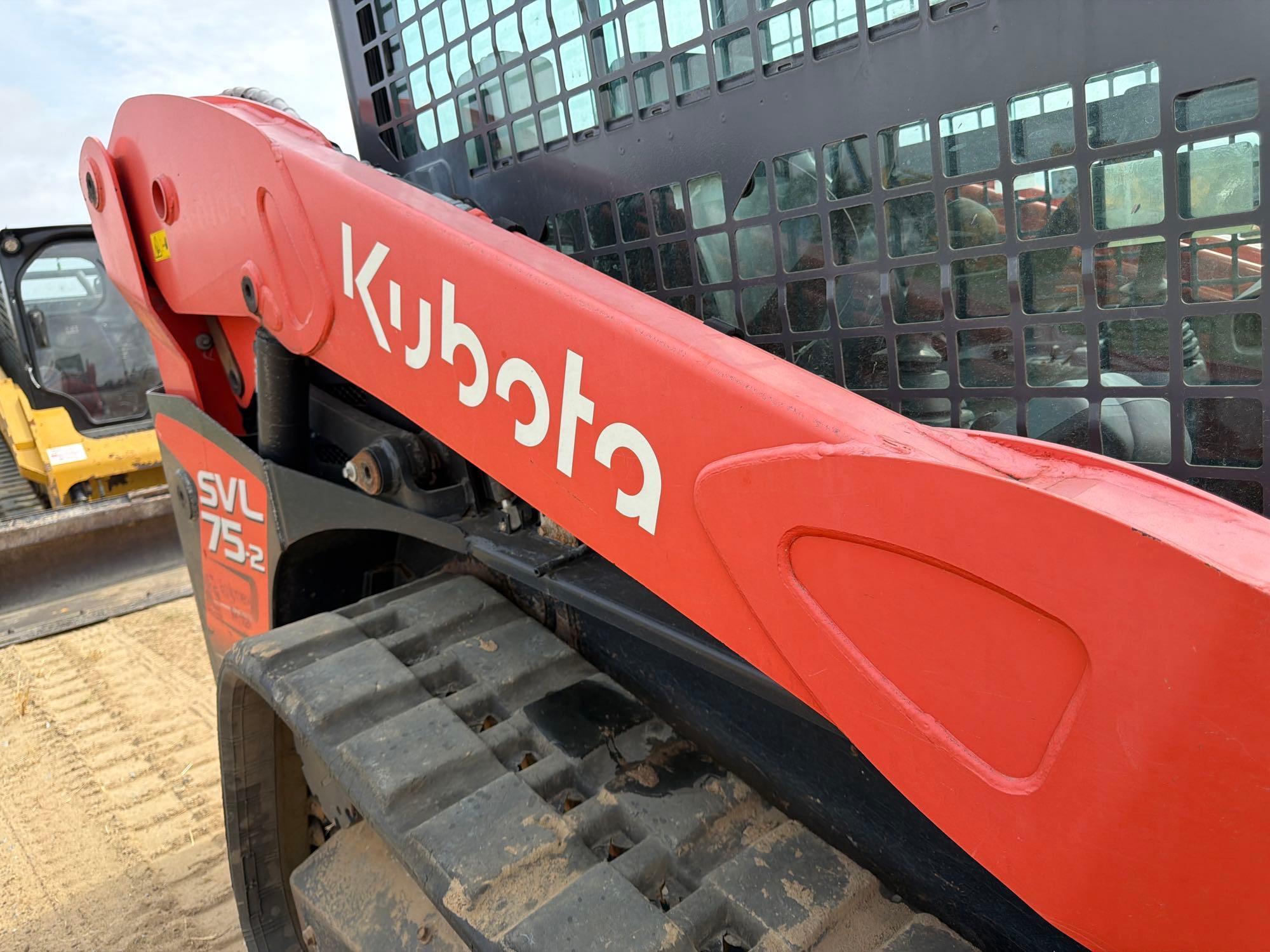 2022 Kubota 752