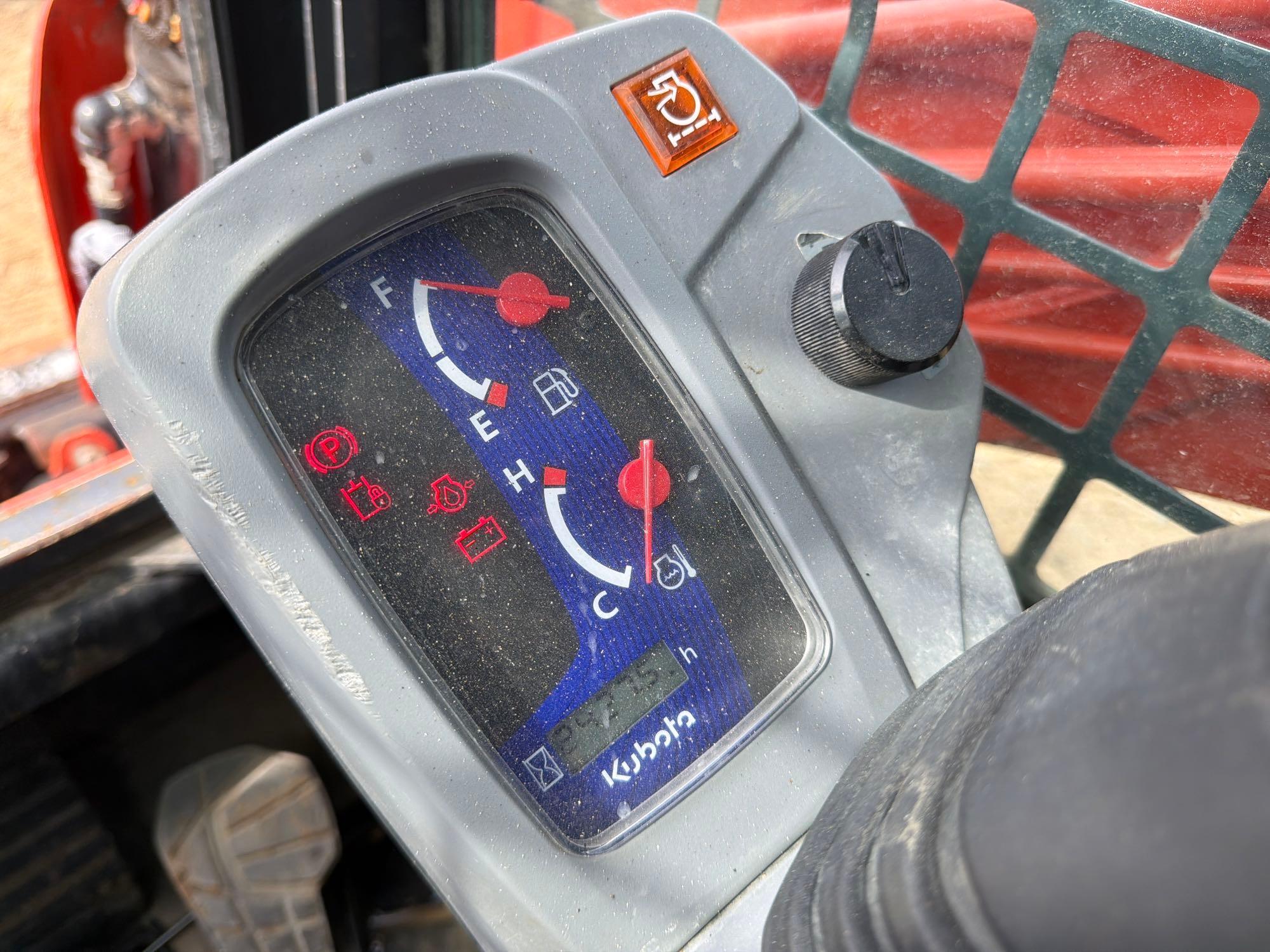 2022 Kubota 752