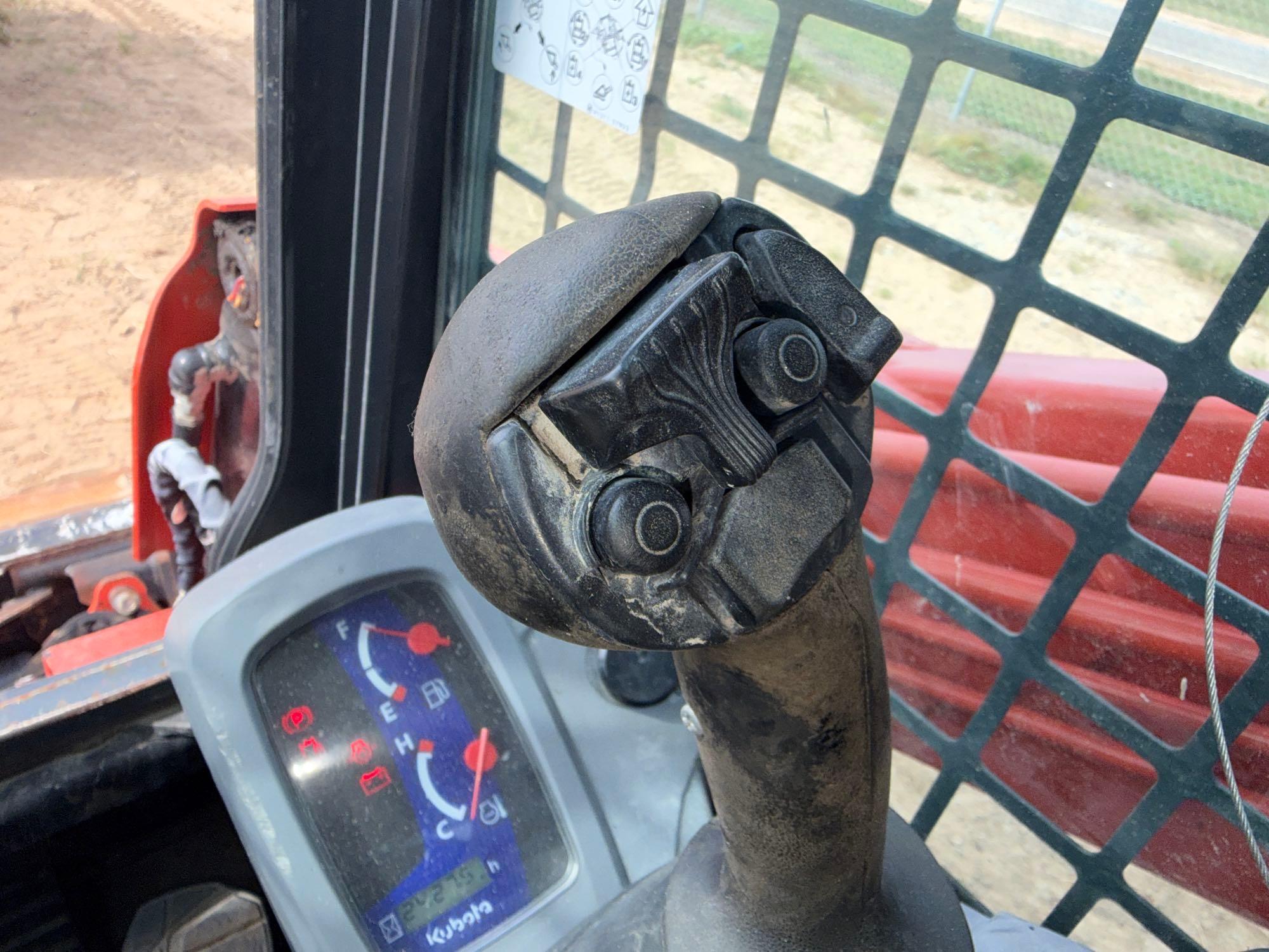 2022 Kubota 752