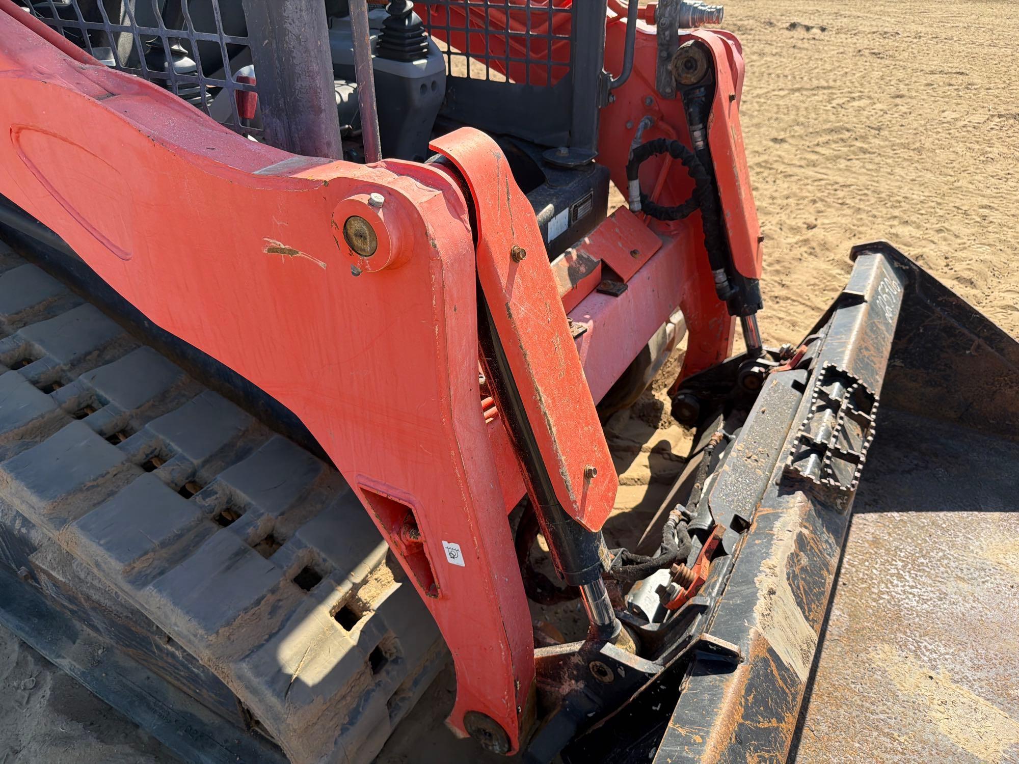 2017 Kubota SVL75-2