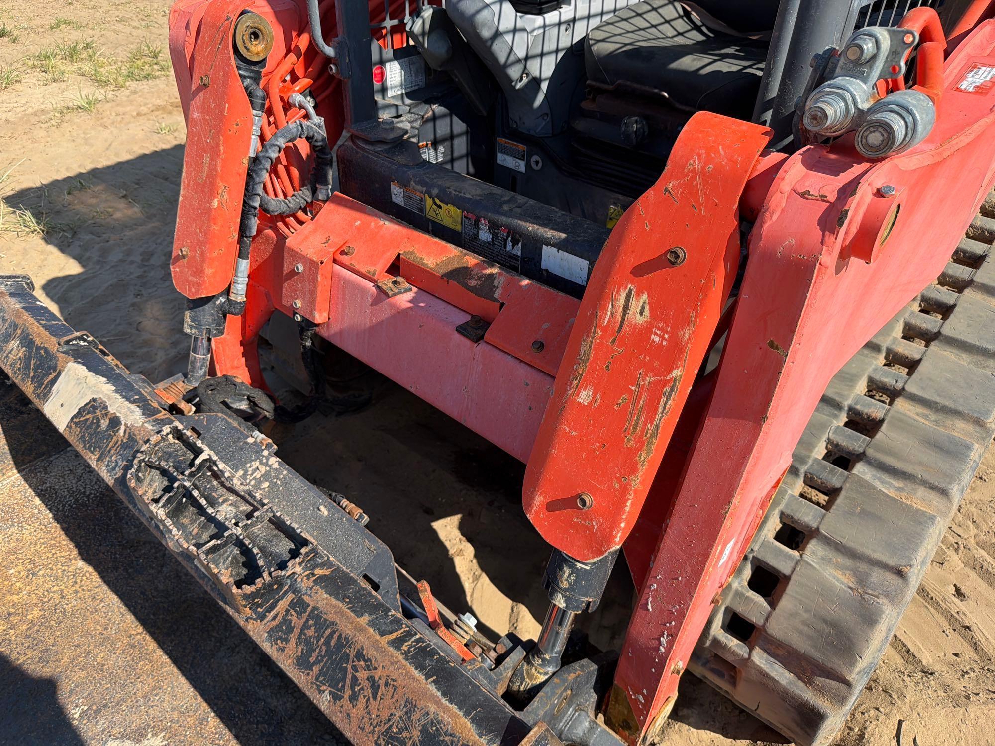2017 Kubota SVL75-2
