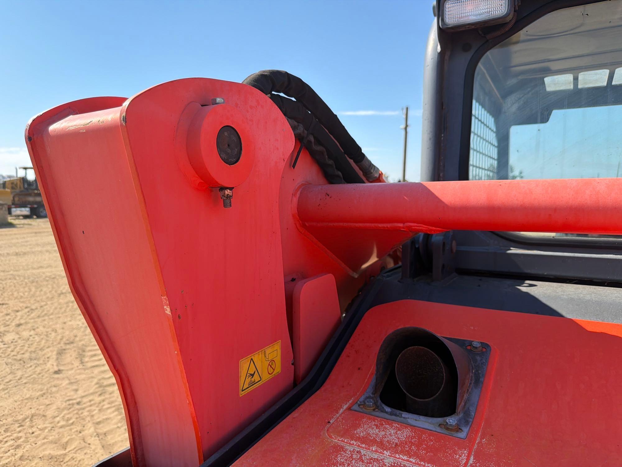 2017 Kubota SVL75-2
