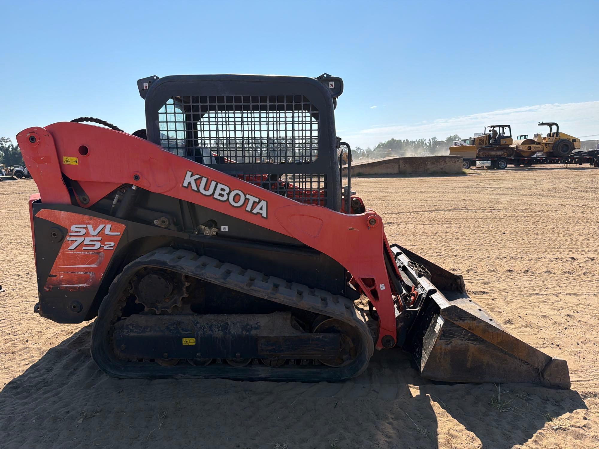 2017 Kubota SVL75-2