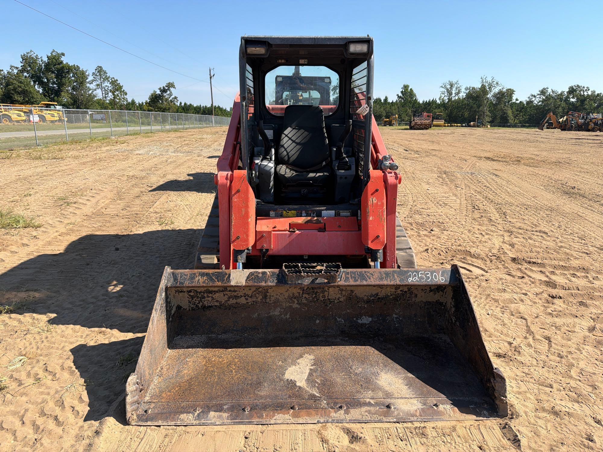 2017 Kubota SVL75-2