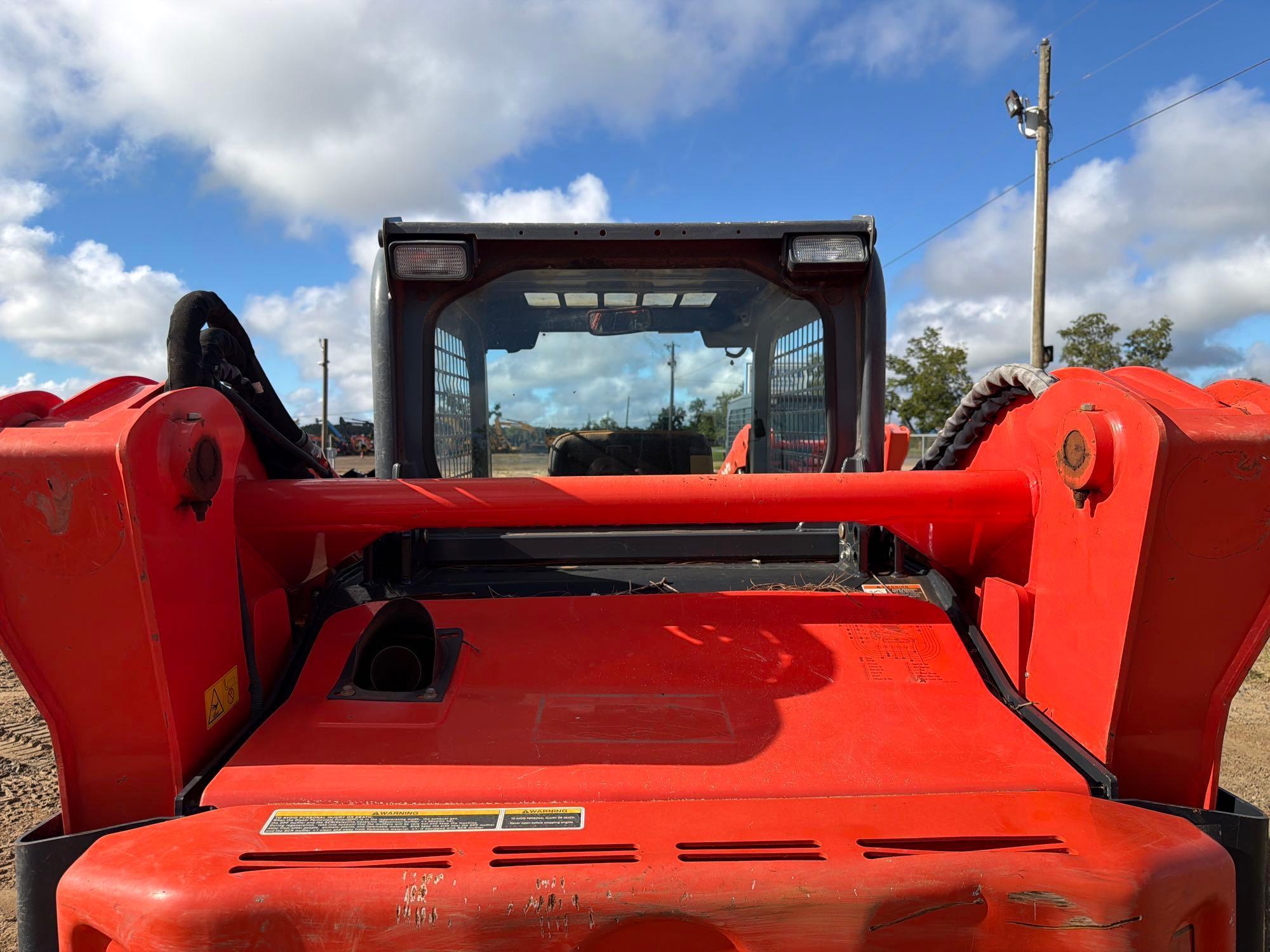 2023 Kubota 752