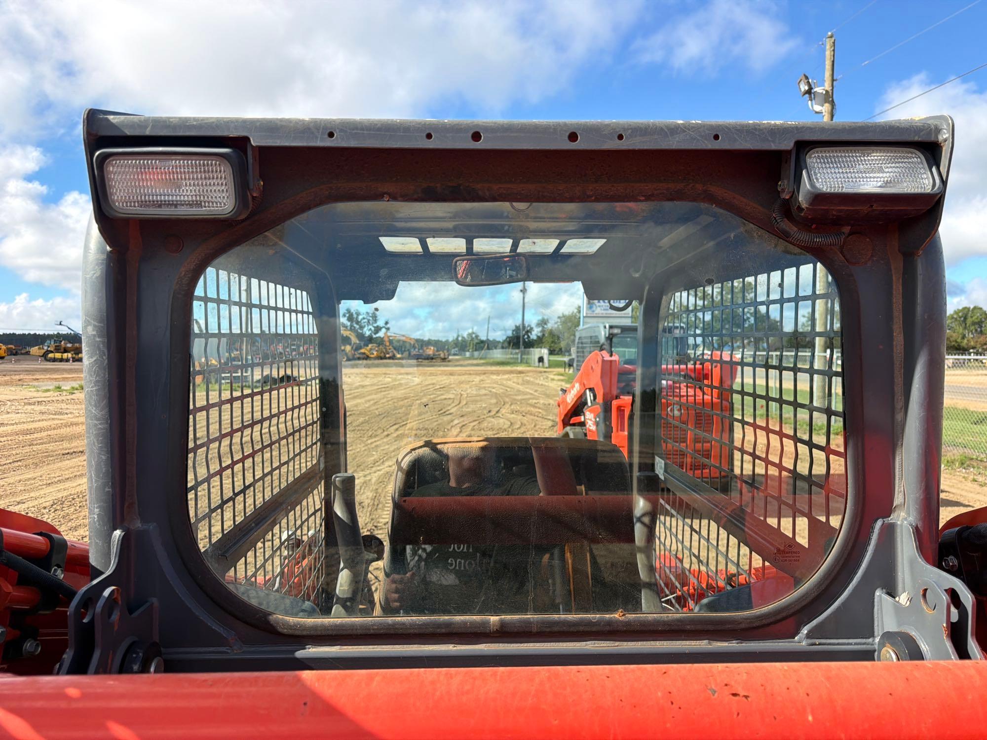 2023 Kubota 752