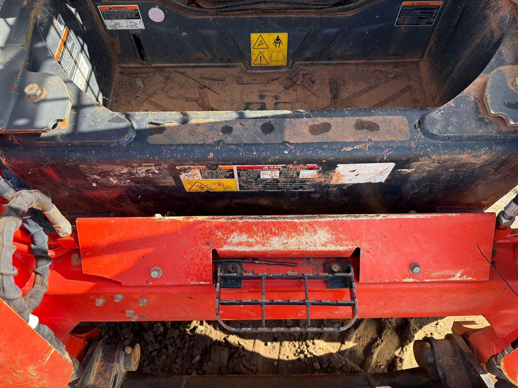 2023 Kubota 752