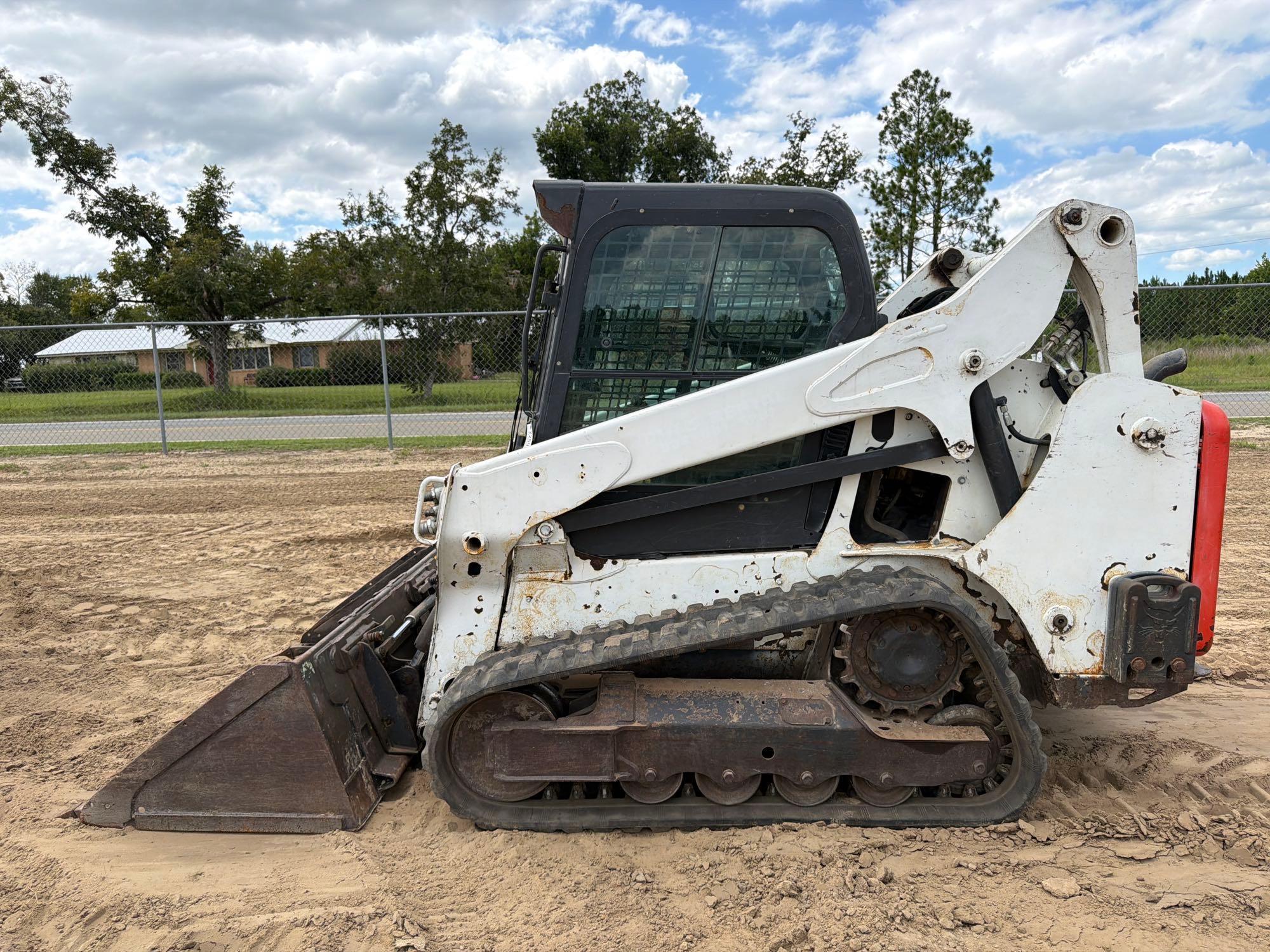 Photo of 2021 Bobcat 595