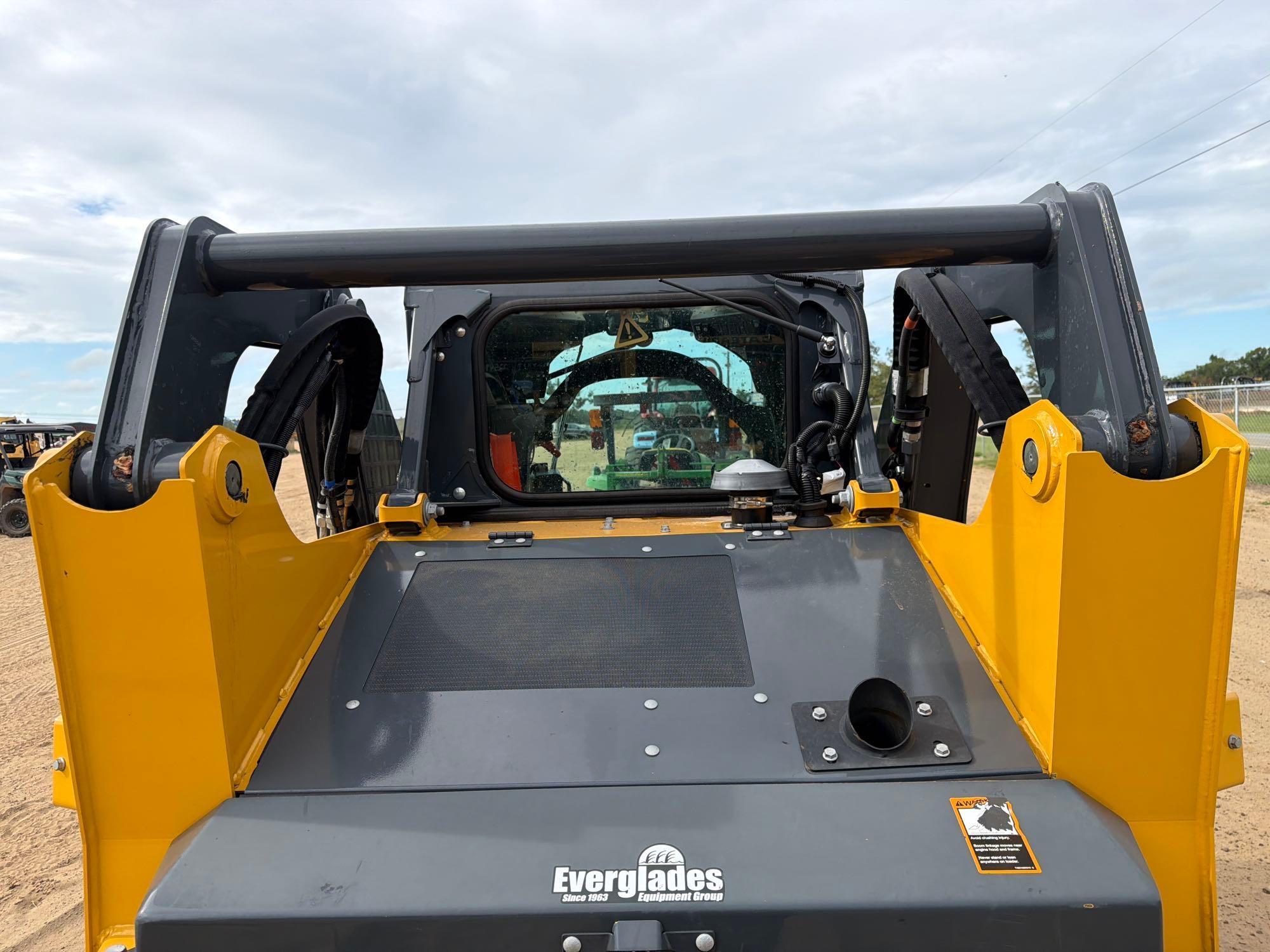 John Deere 317