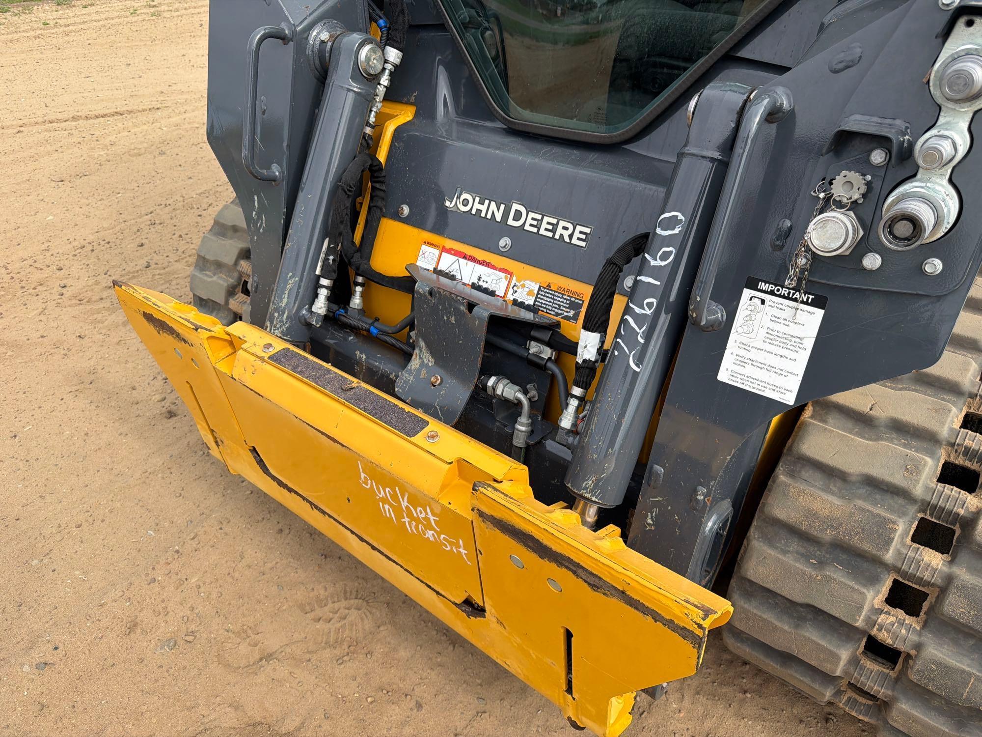 John Deere 317