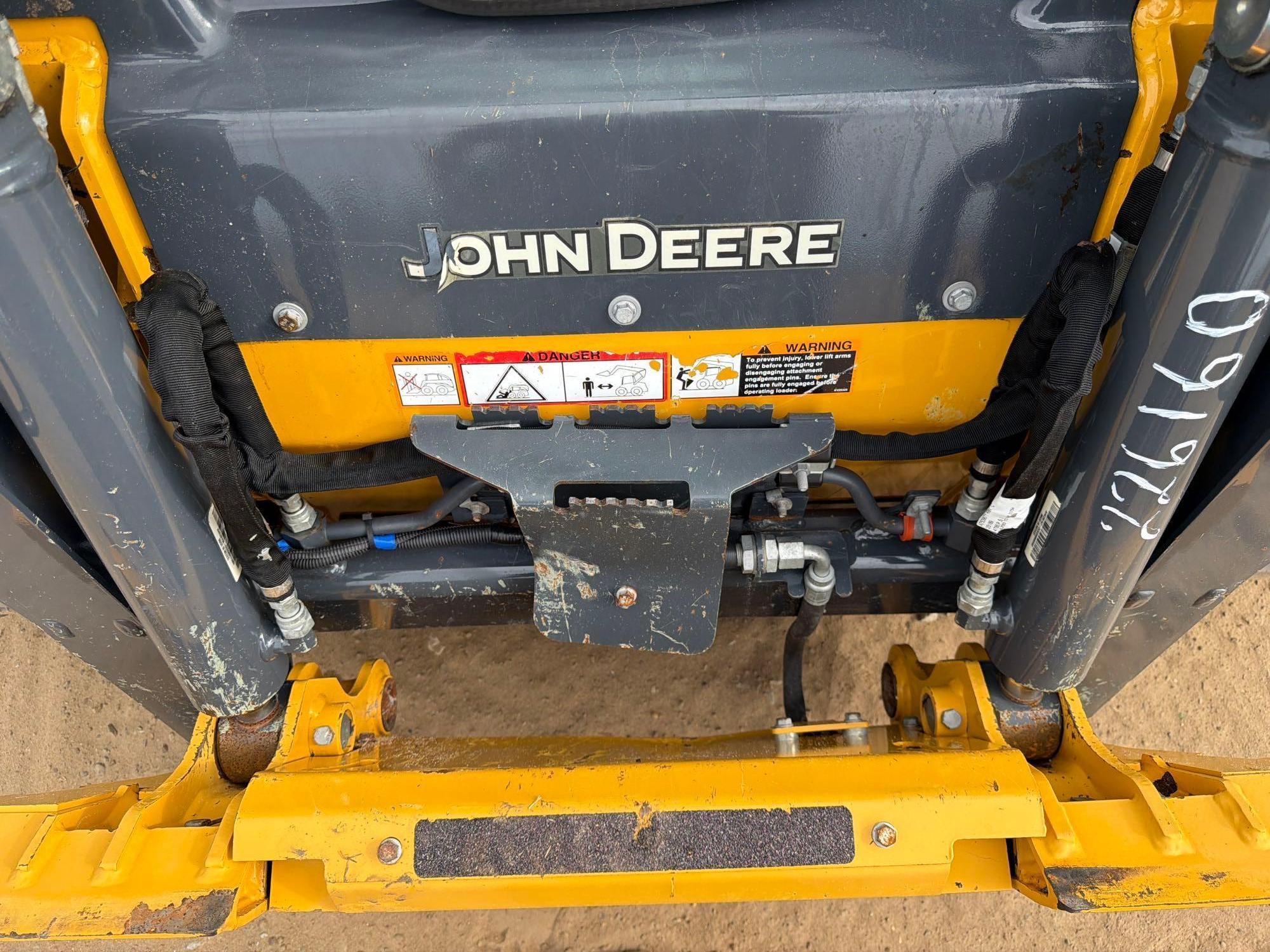 John Deere 317