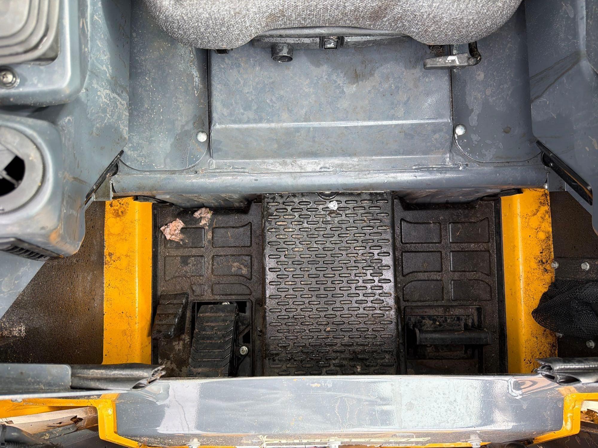 John Deere 317