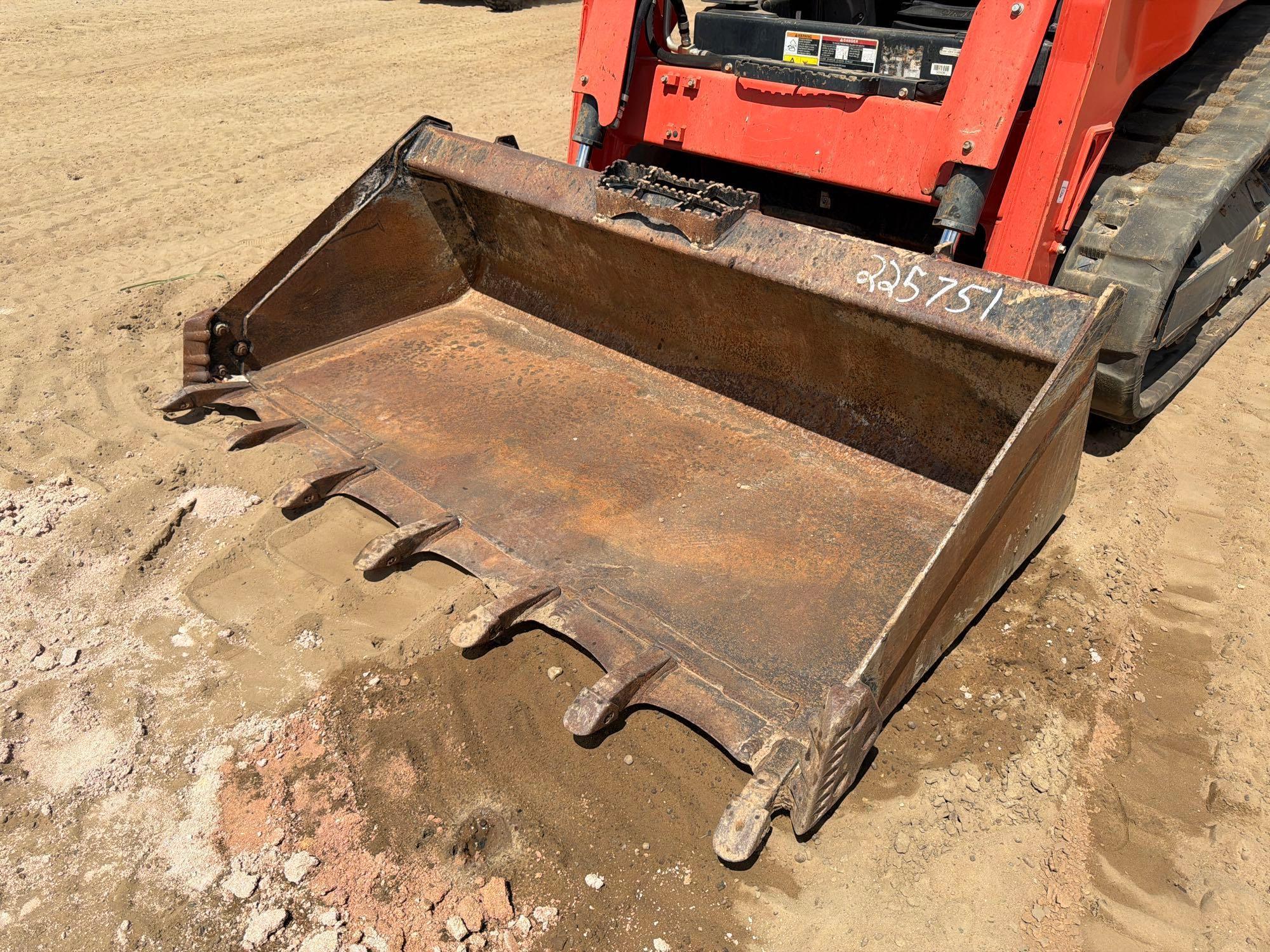 2024 Kubota 652
