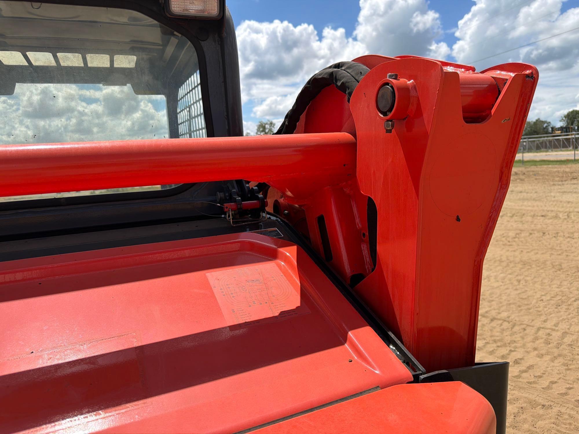 2024 Kubota 652