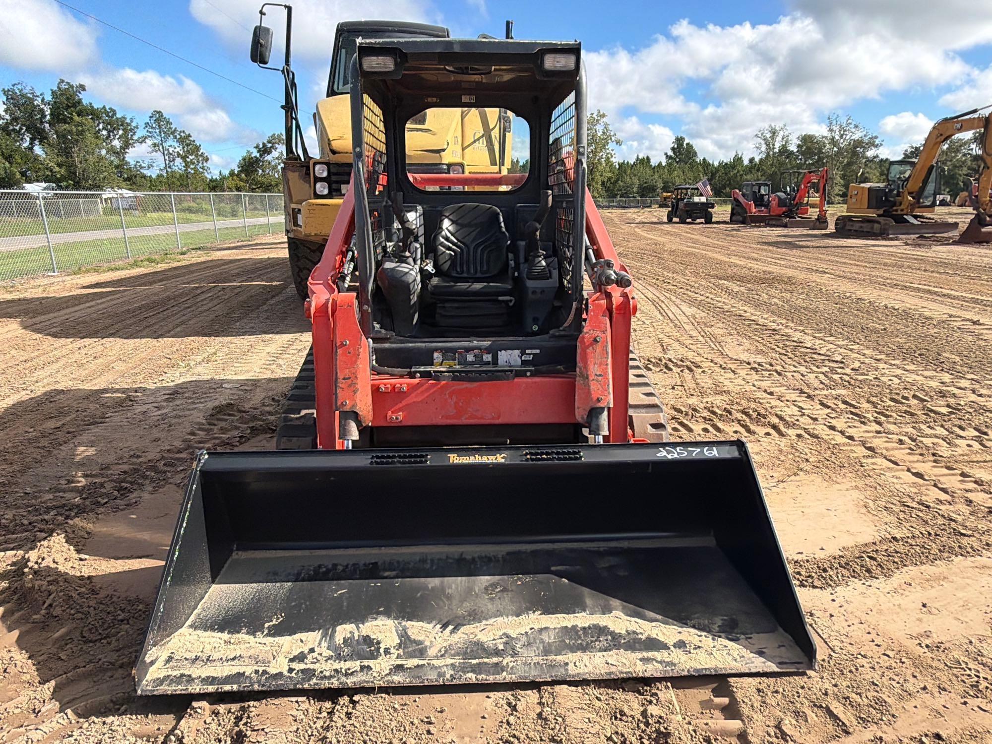 2022 Kubota 652