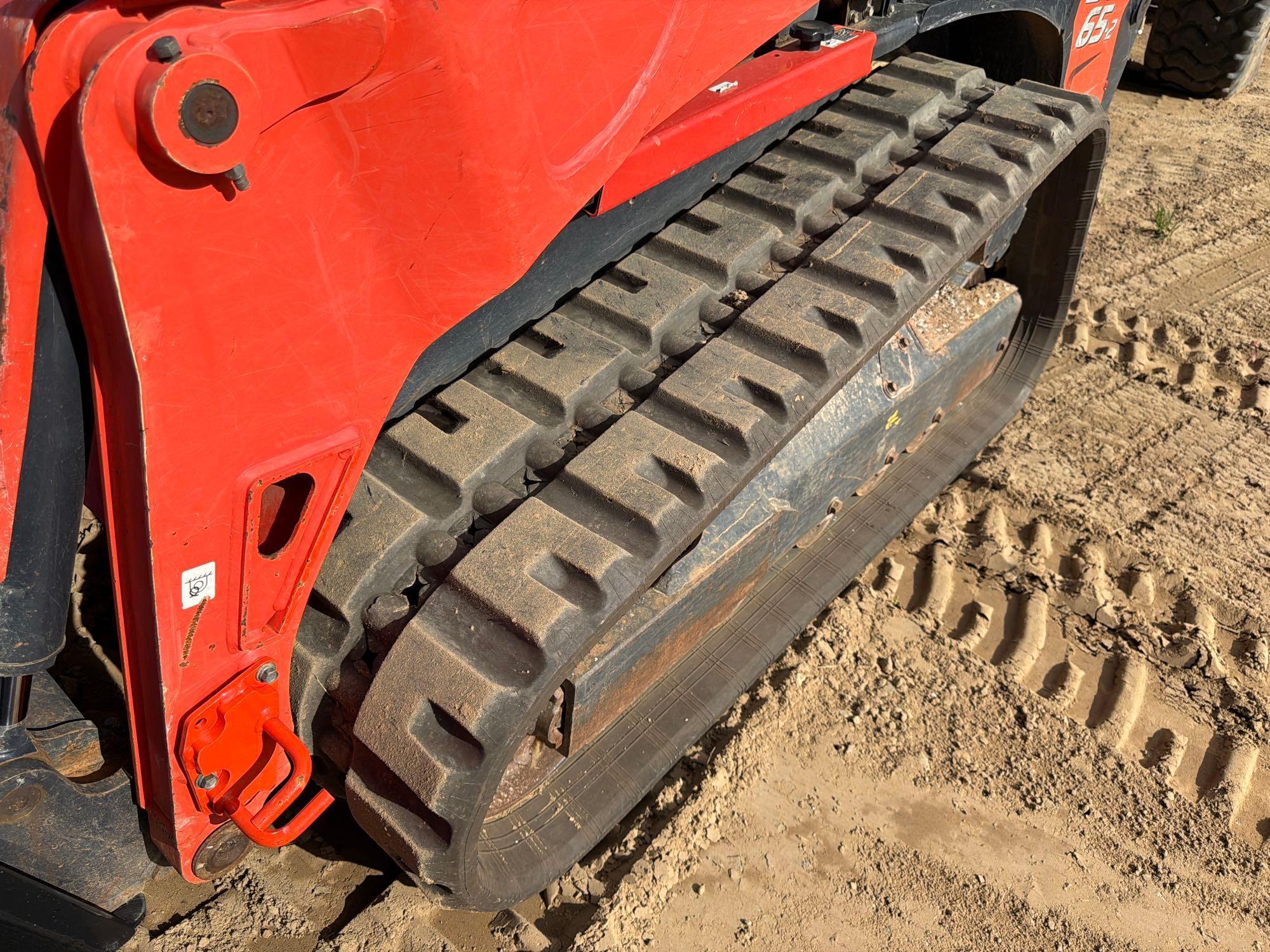 2022 Kubota 652
