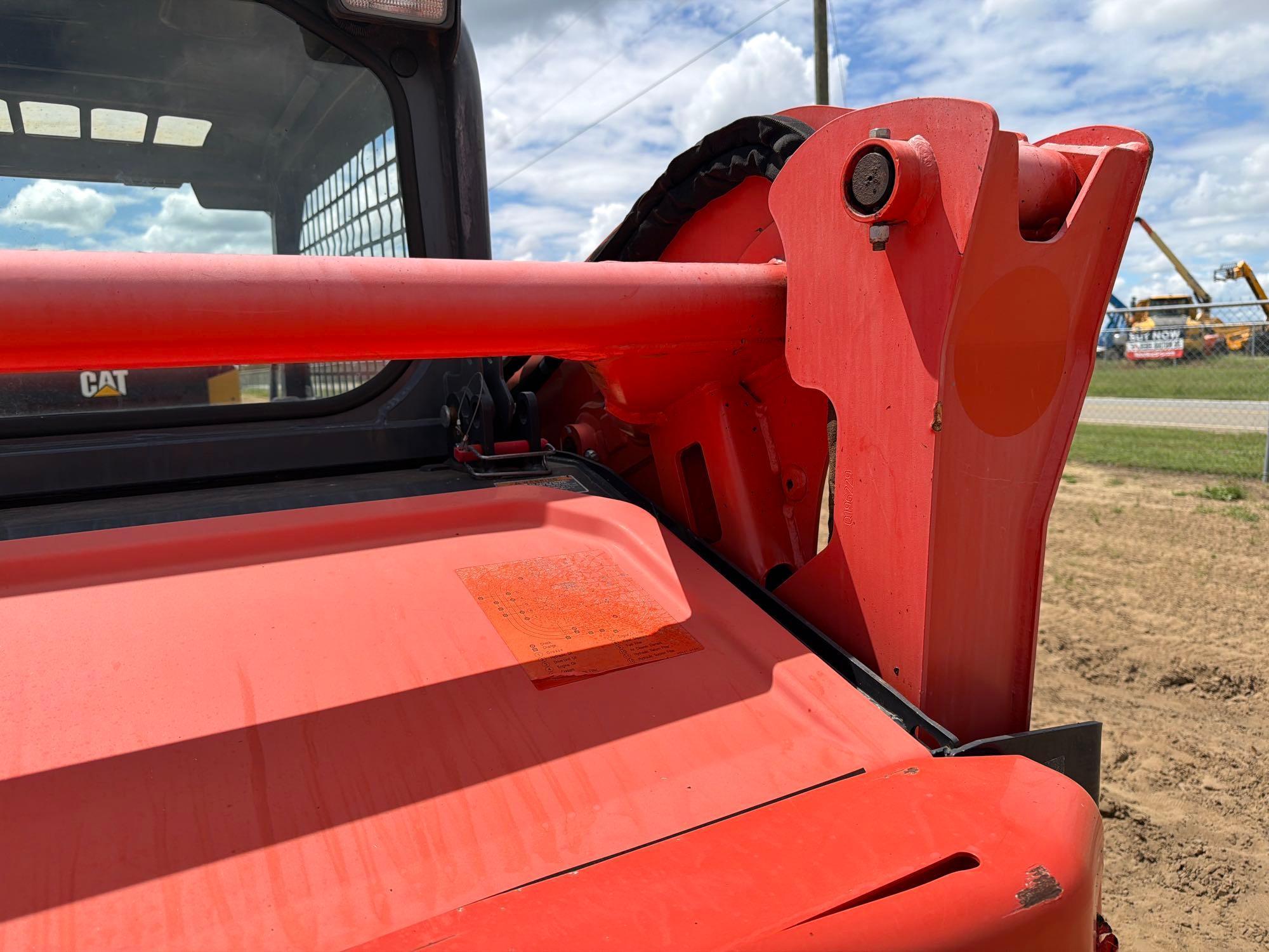 2021 Kubota 652