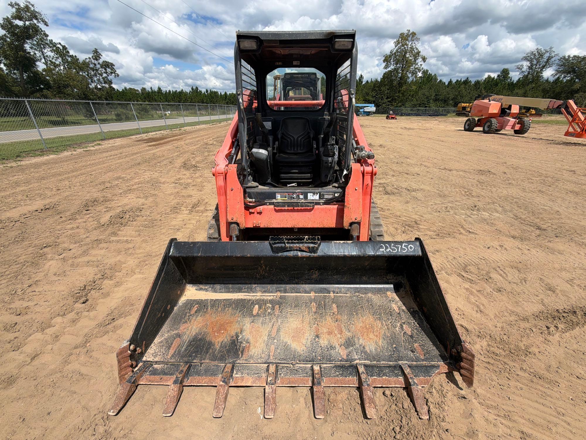 2021 Kubota 652