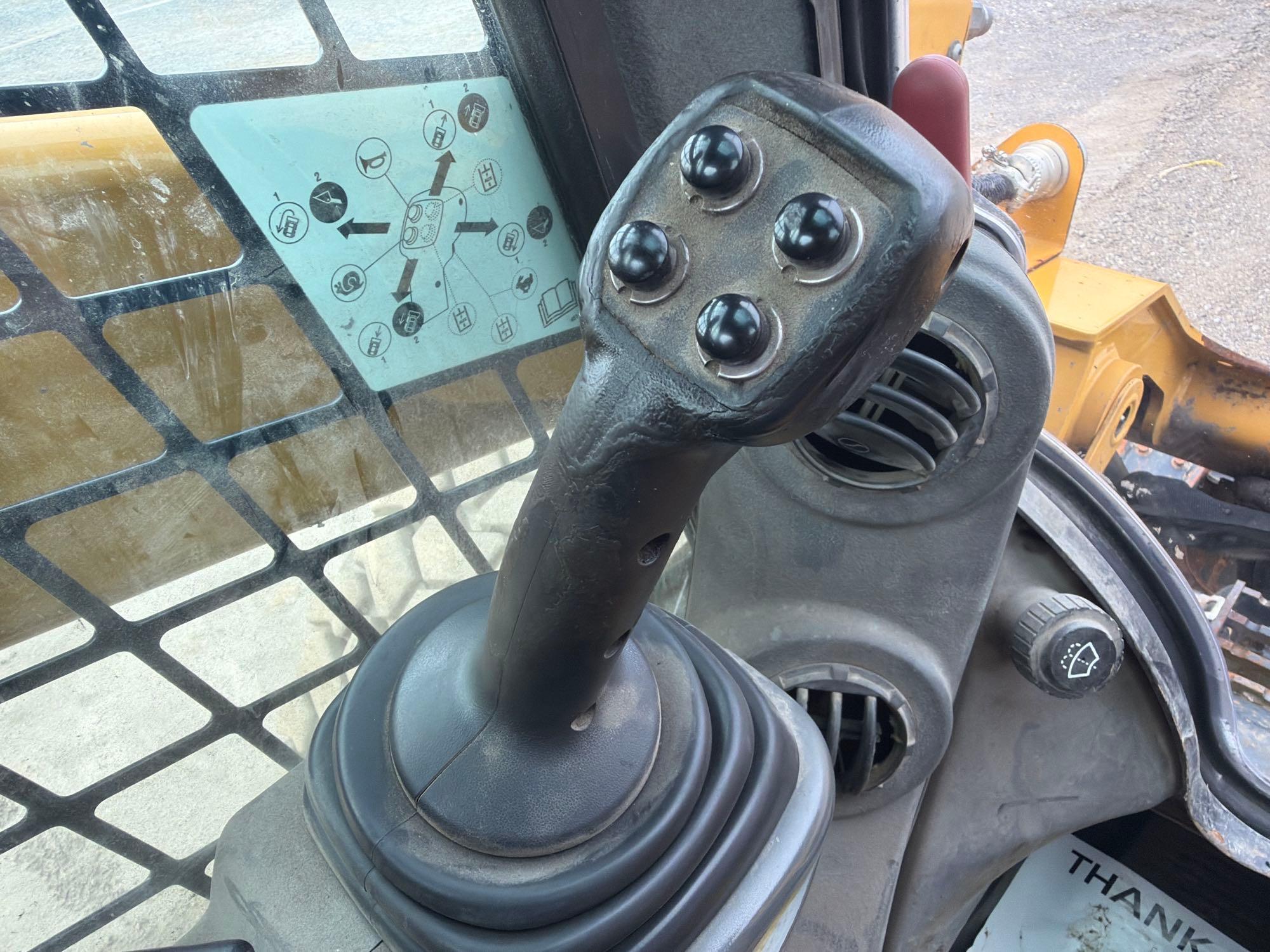 Caterpillar 272D2