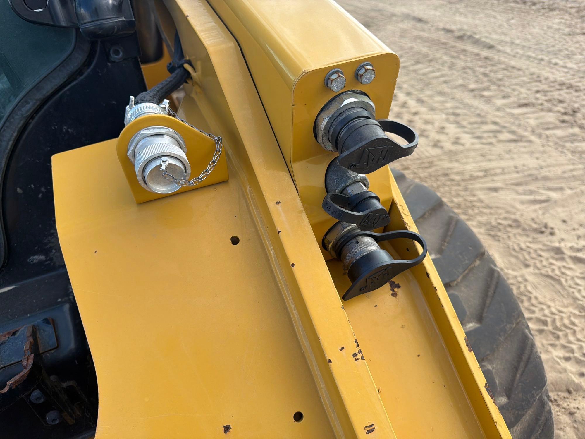 2022 Caterpillar 262D