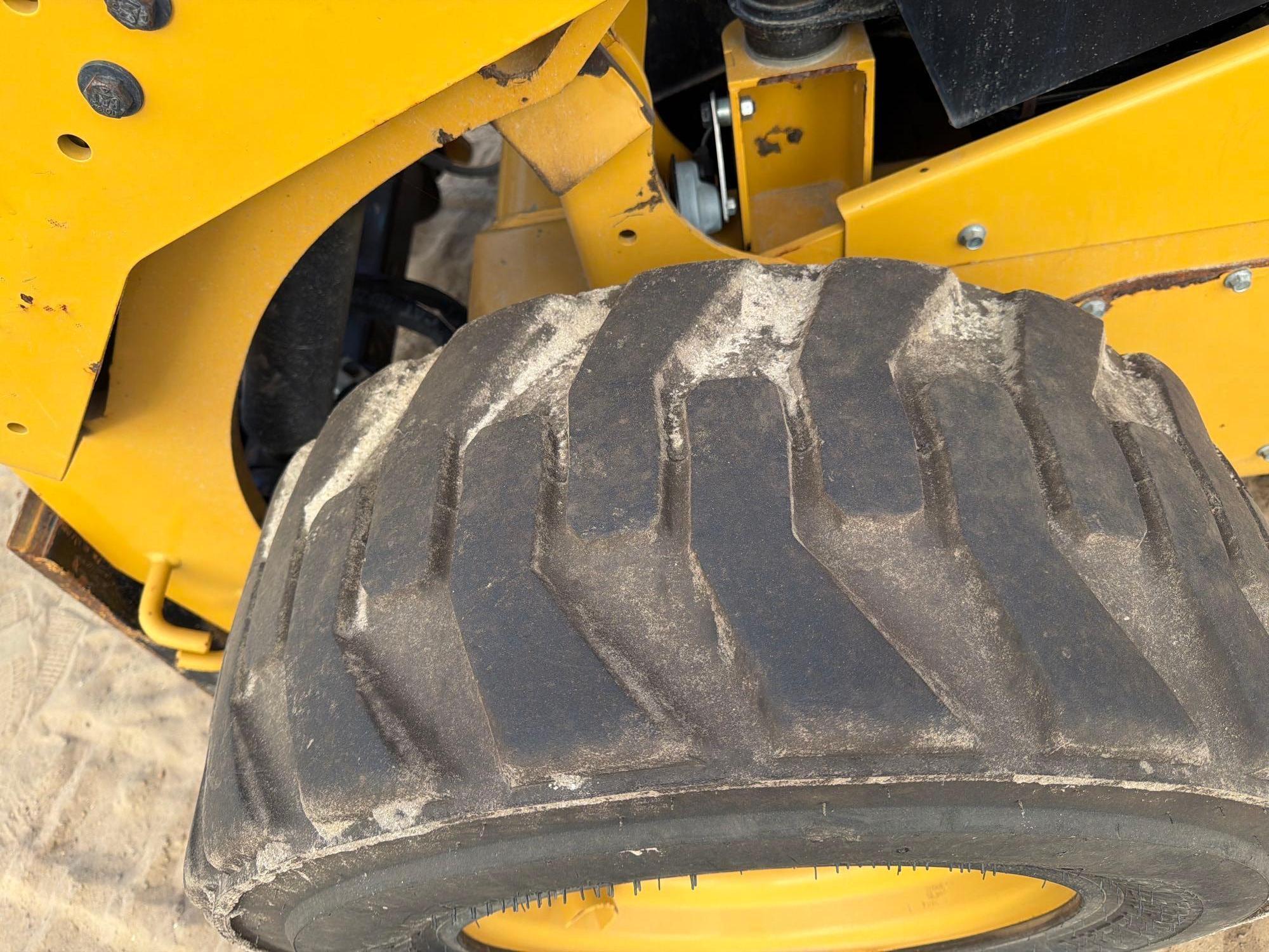 2022 Caterpillar 262D
