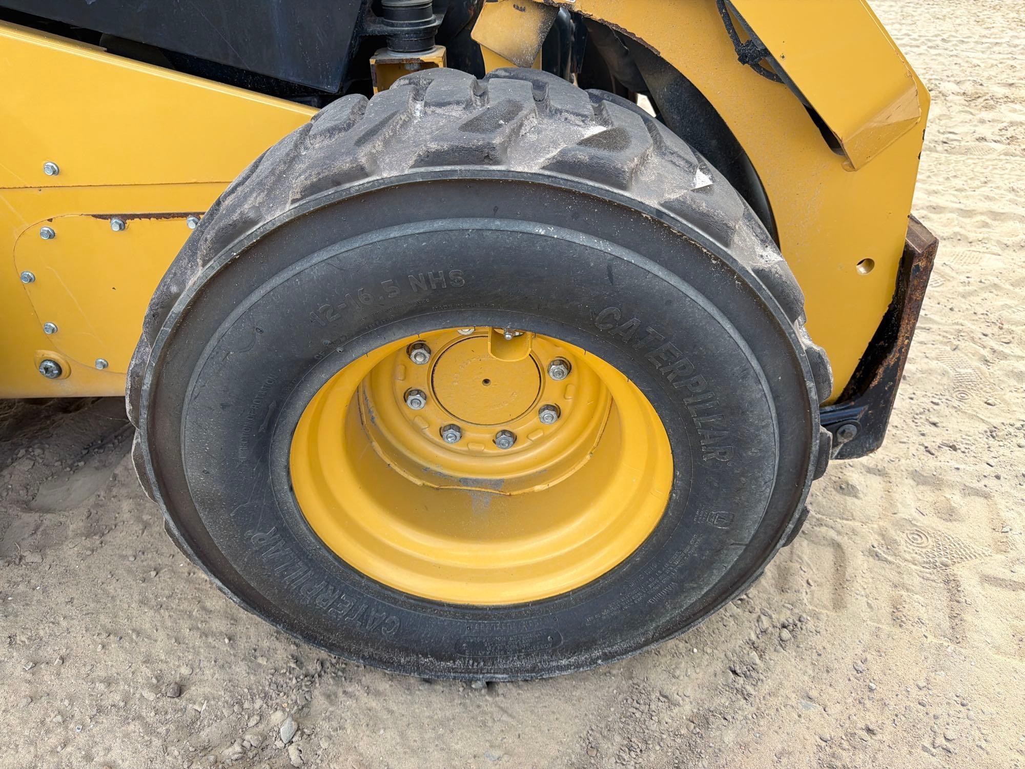2022 Caterpillar 262D