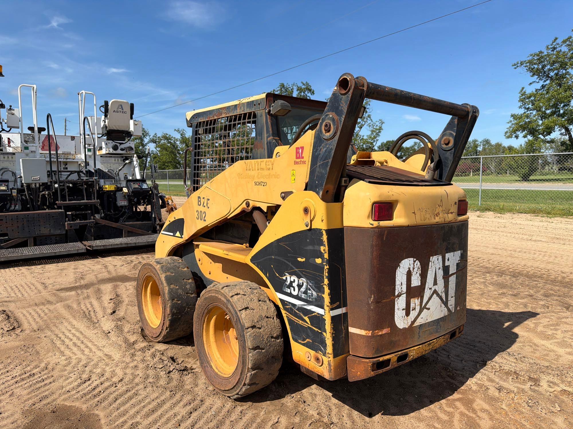 2005 Caterpillar 232B