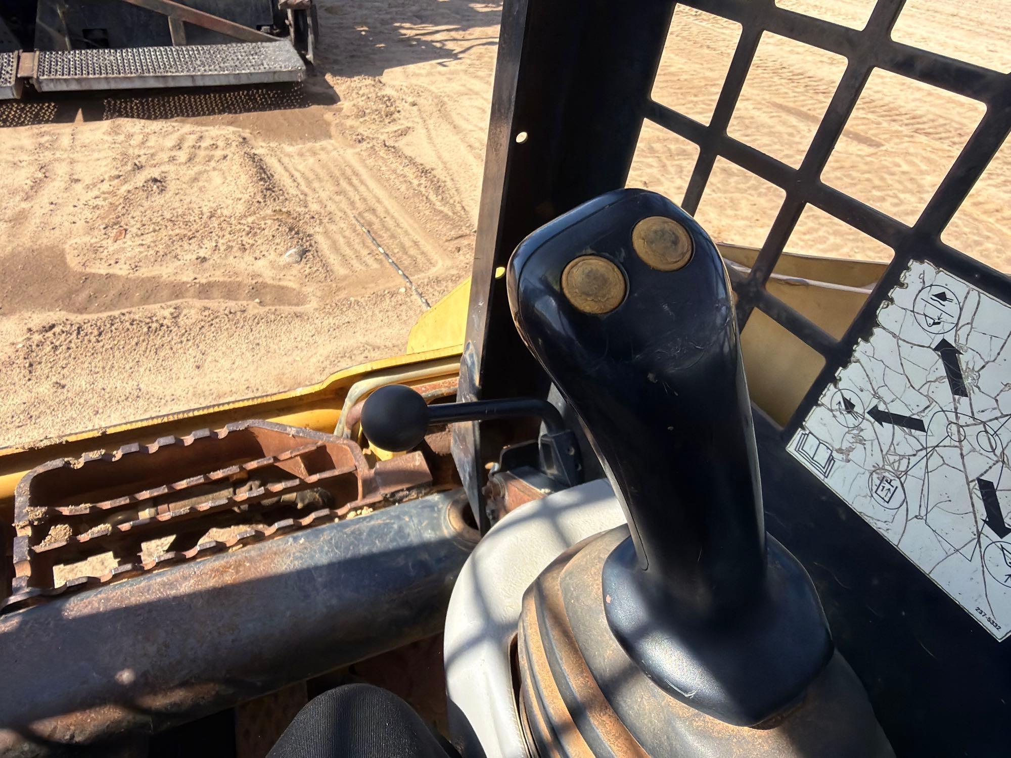 2005 Caterpillar 232B