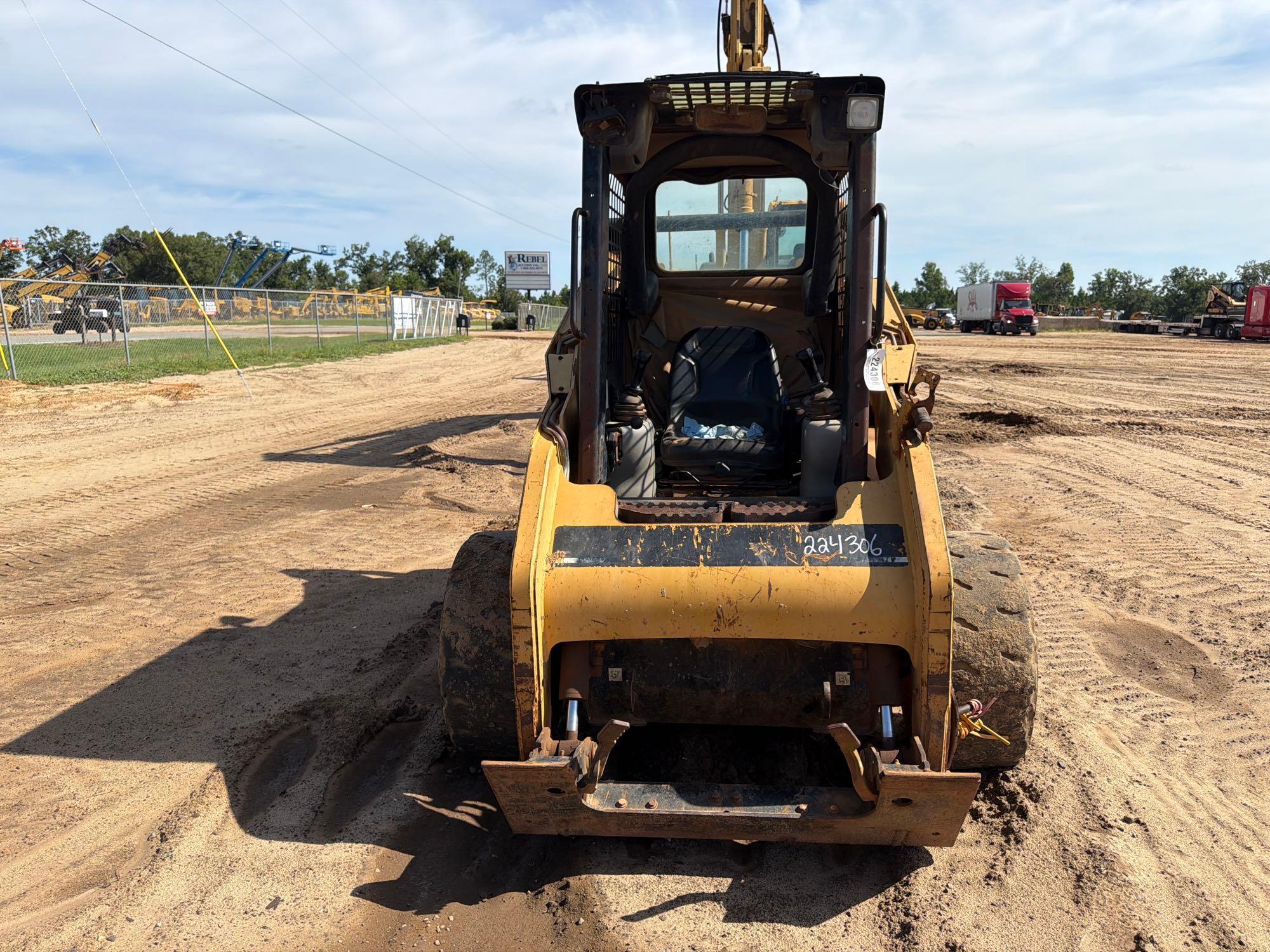 2005 Caterpillar 232B