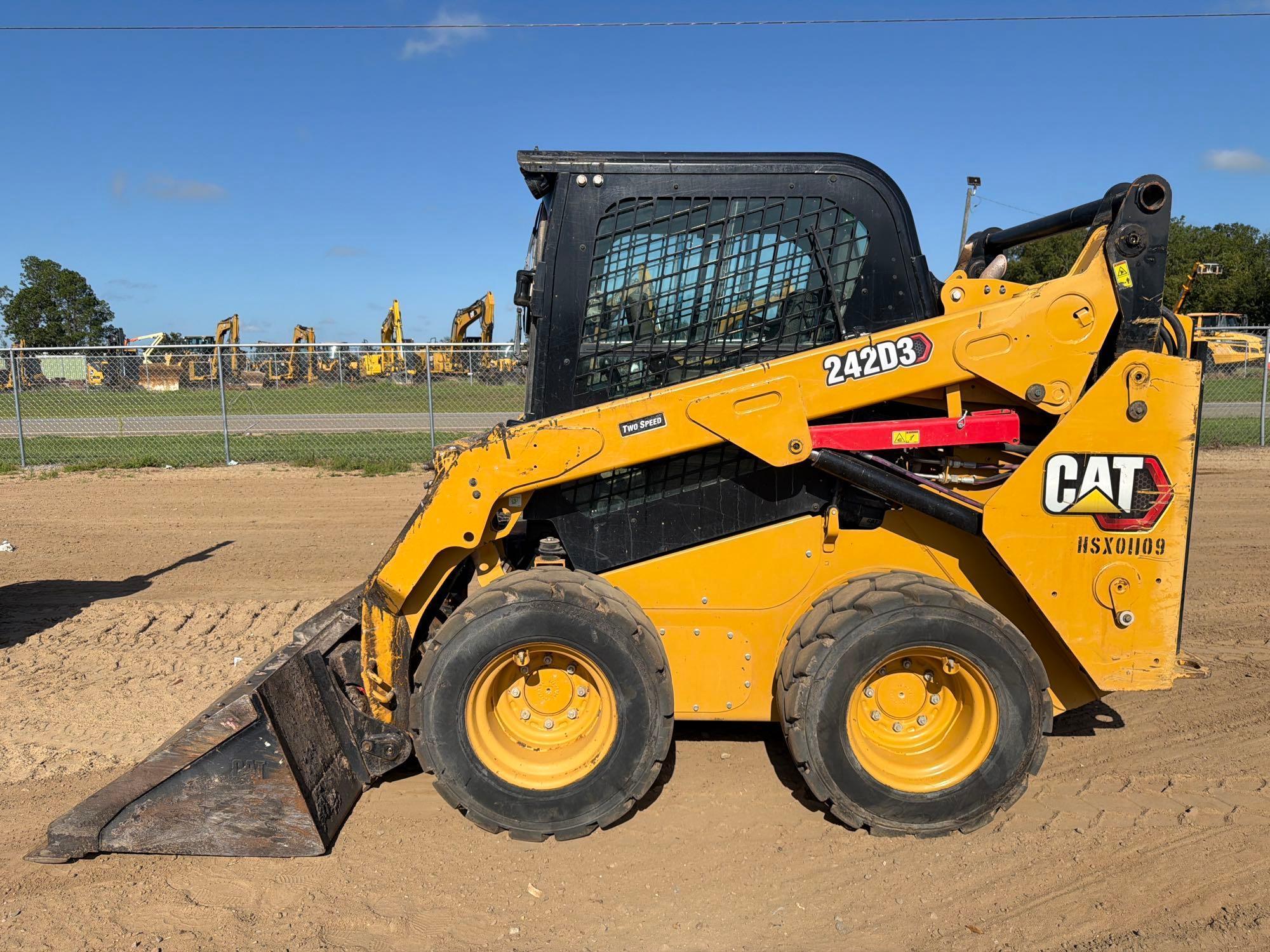Caterpillar 242D