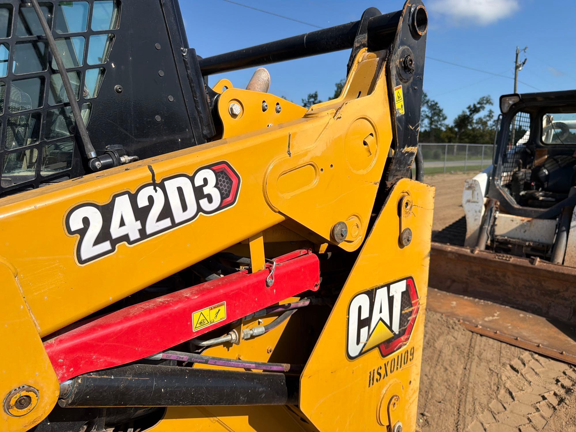 Caterpillar 242D