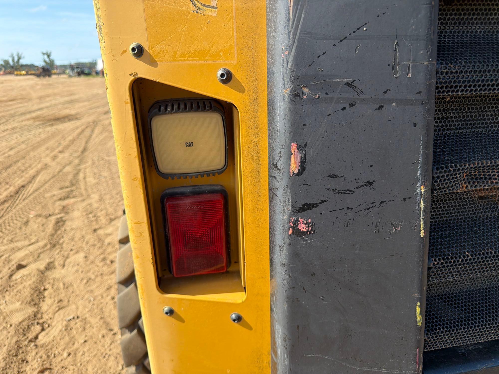 Caterpillar 242D