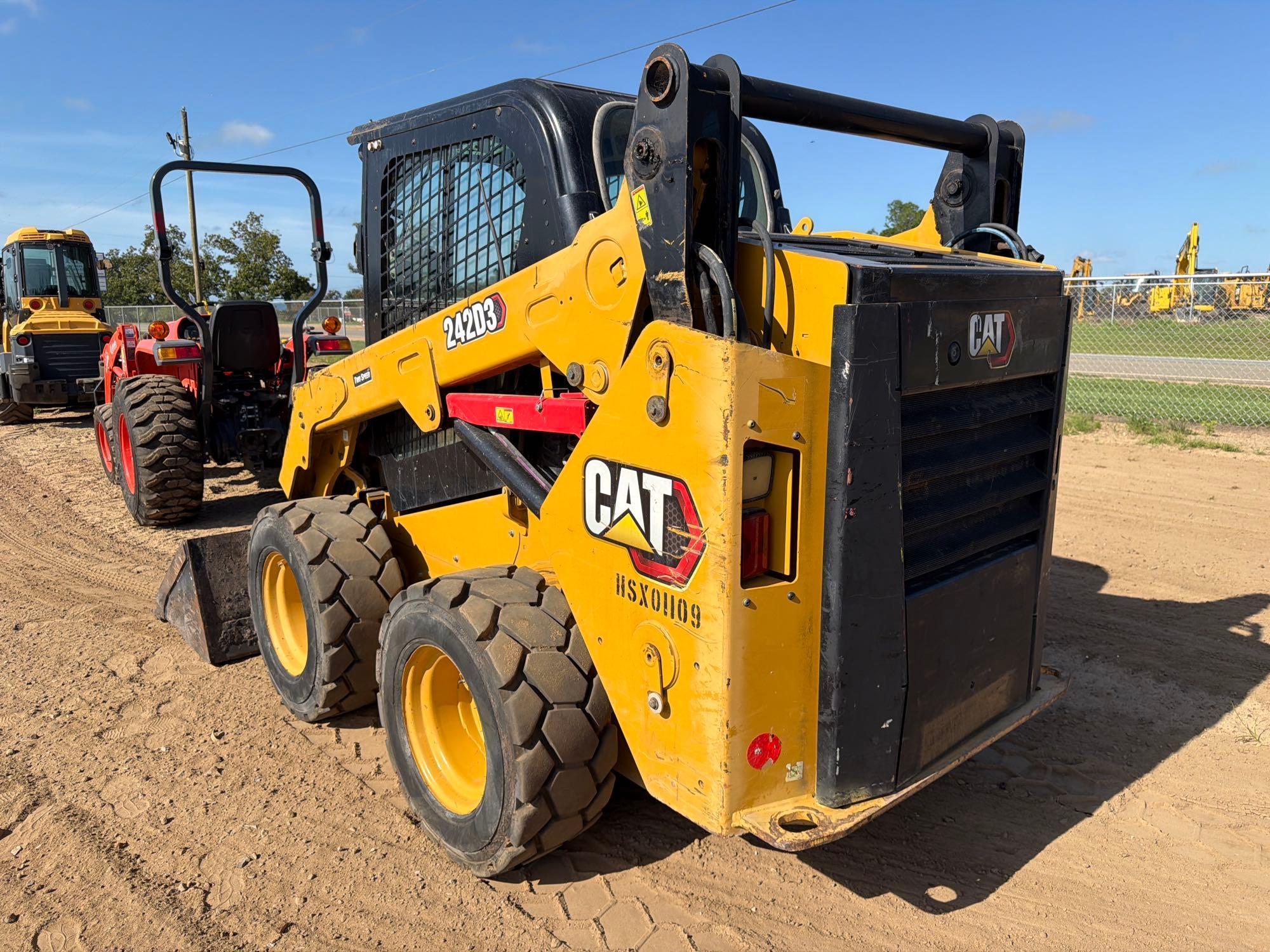 Caterpillar 242D