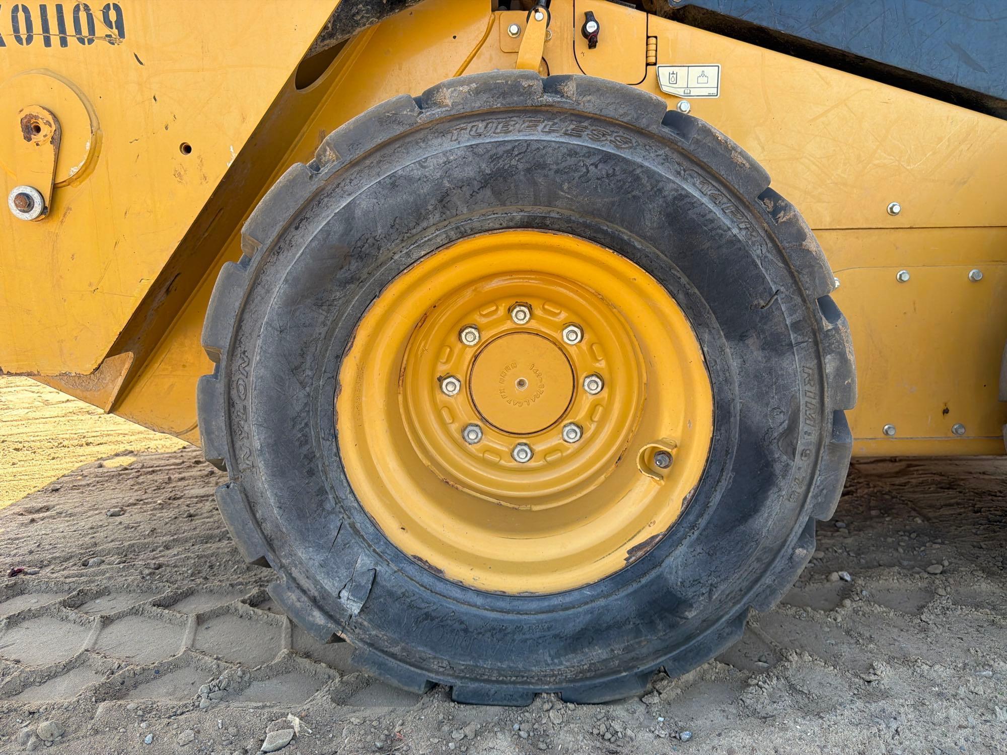 Caterpillar 242D