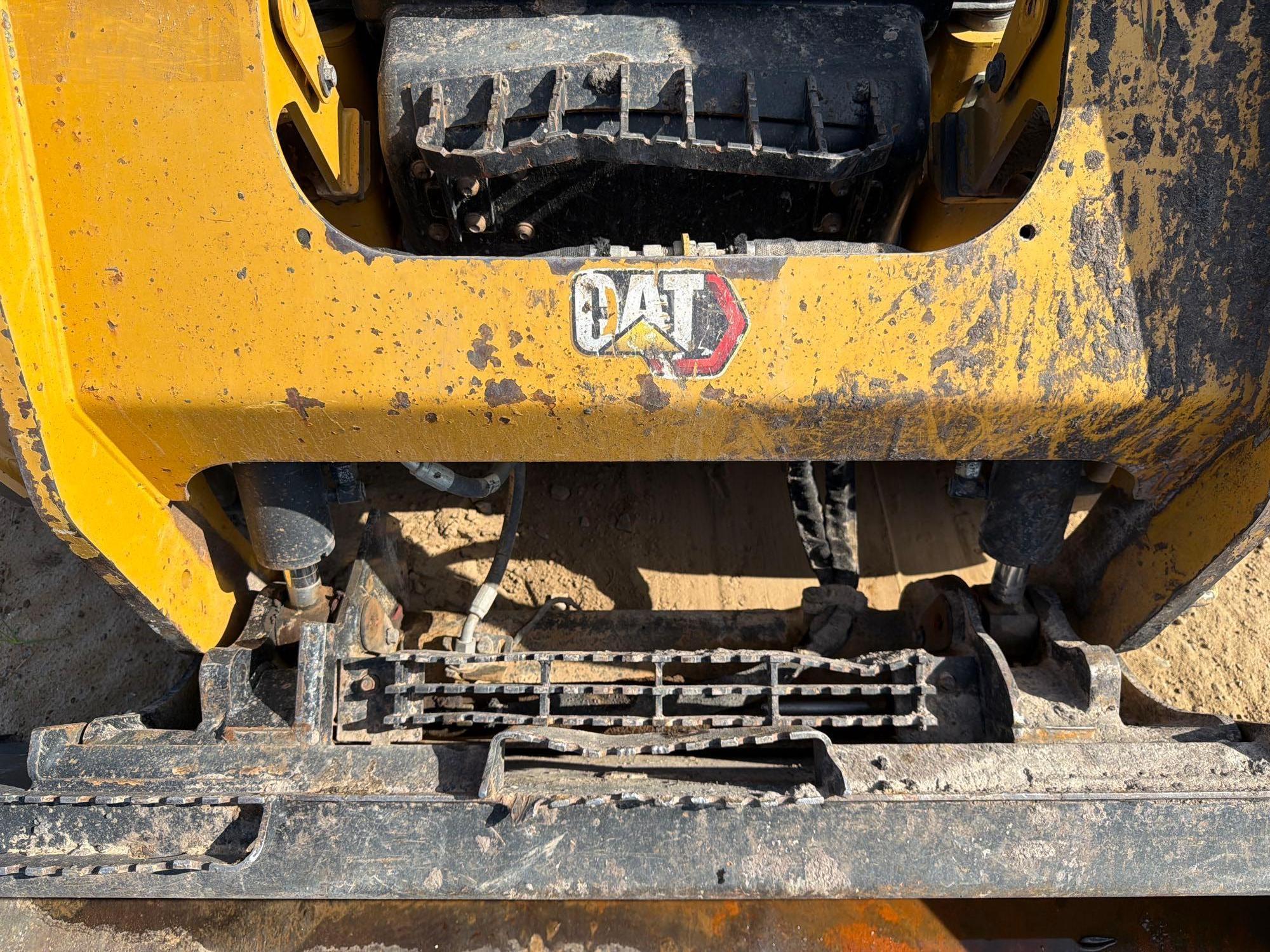 Caterpillar 242D