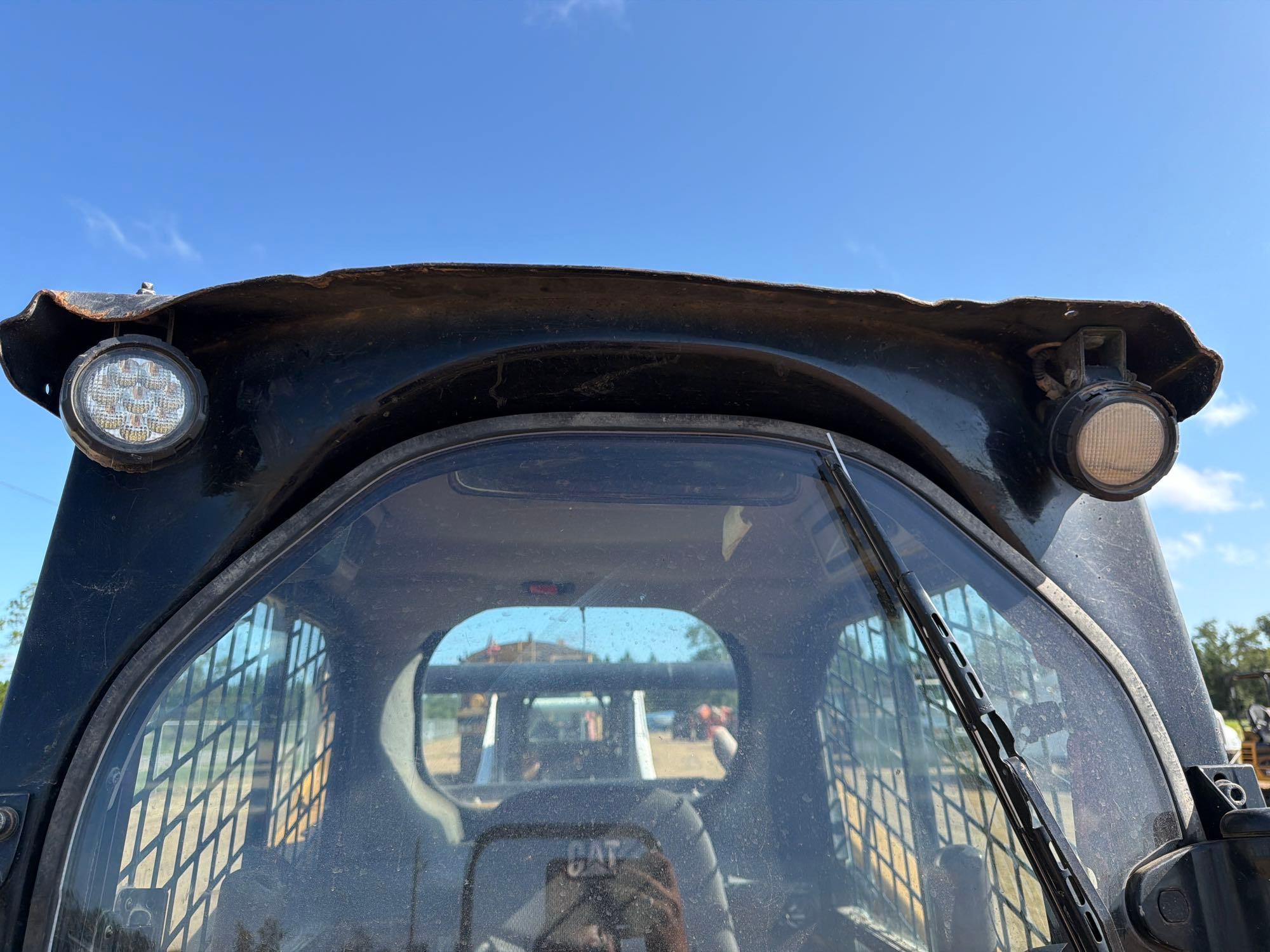 Caterpillar 242D