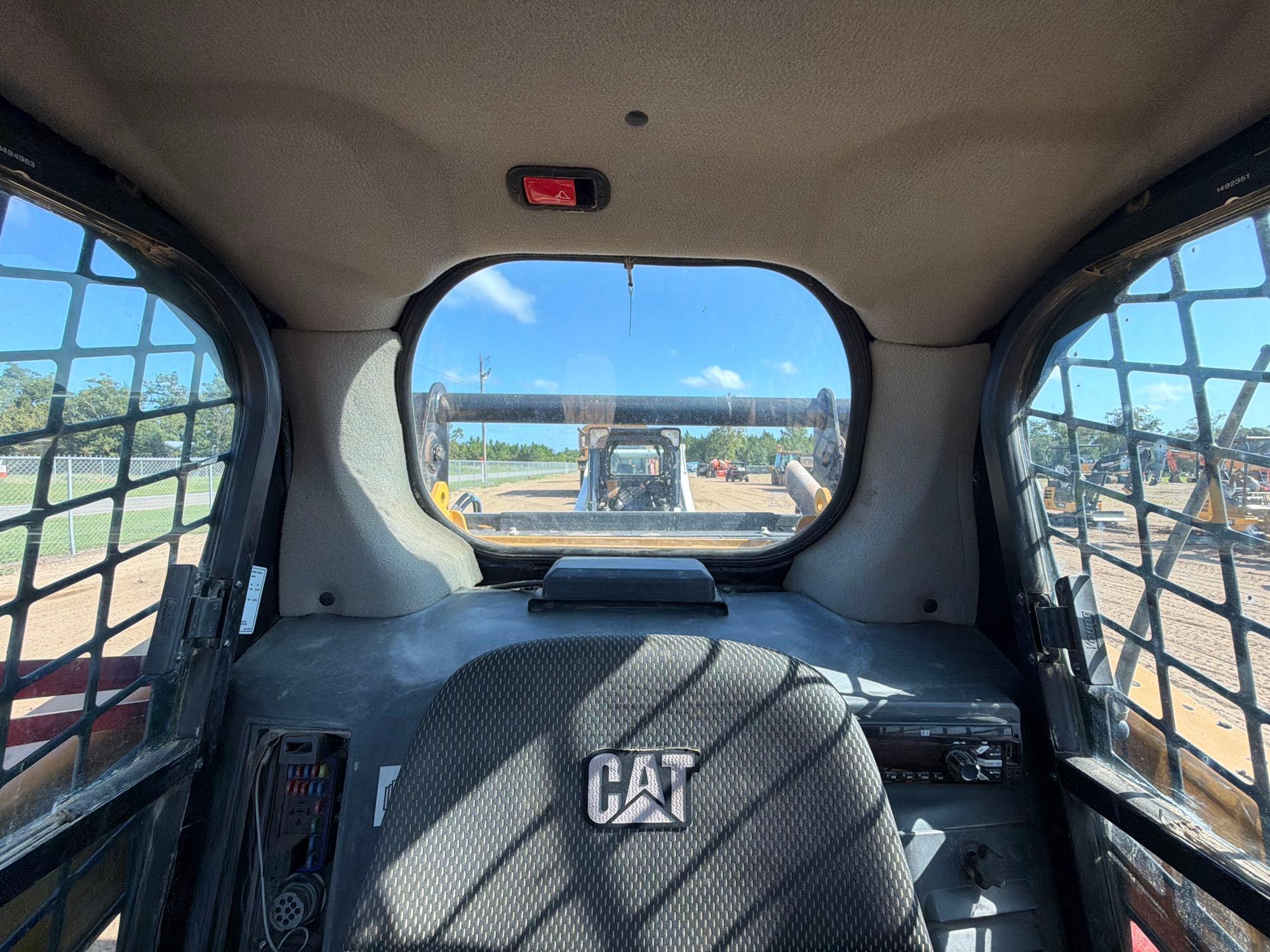 Caterpillar 242D