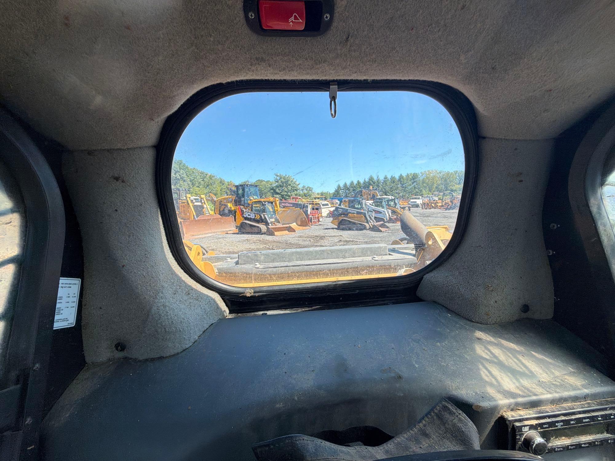 2024 Caterpillar 236D