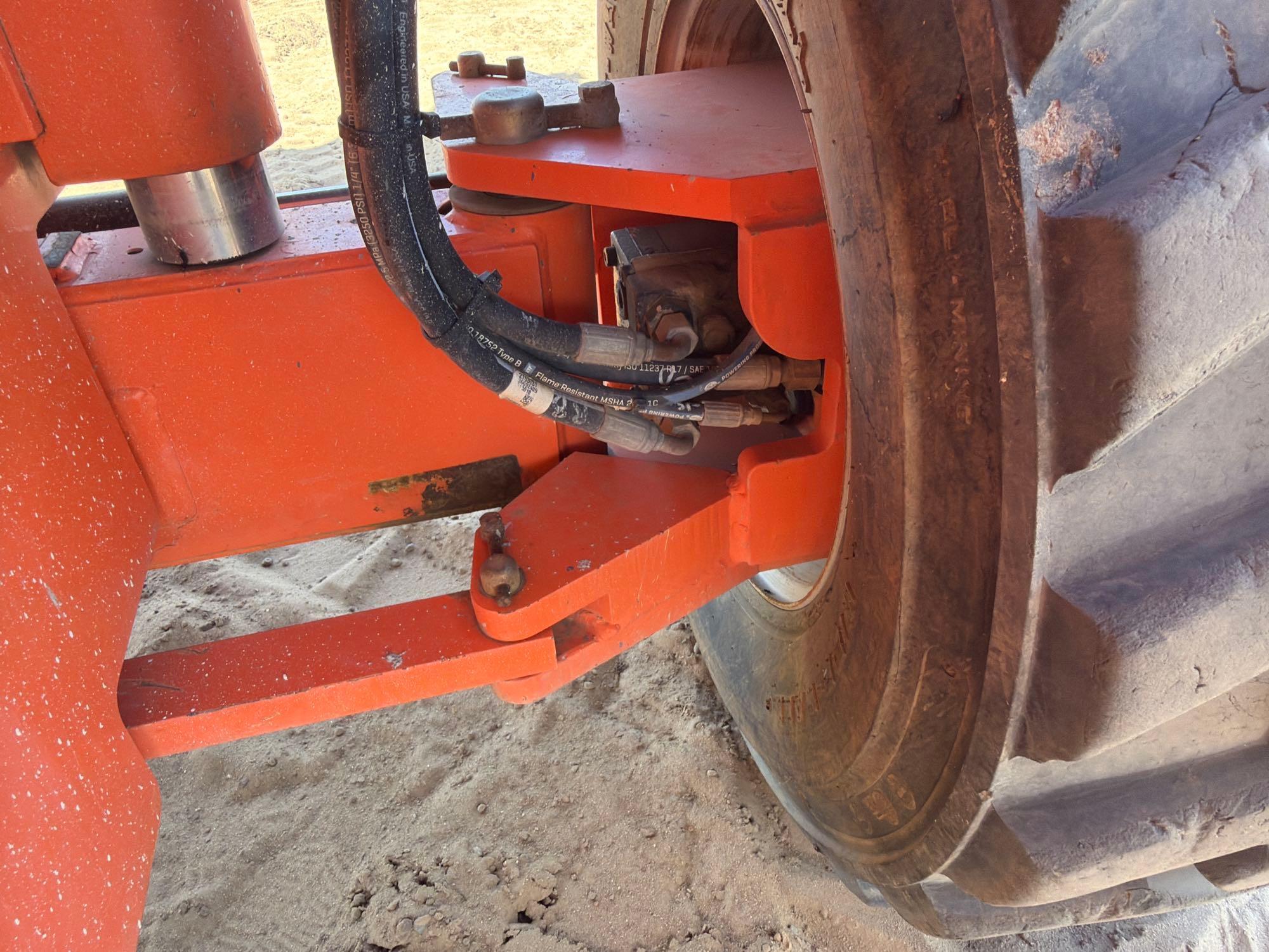 JLG 660S