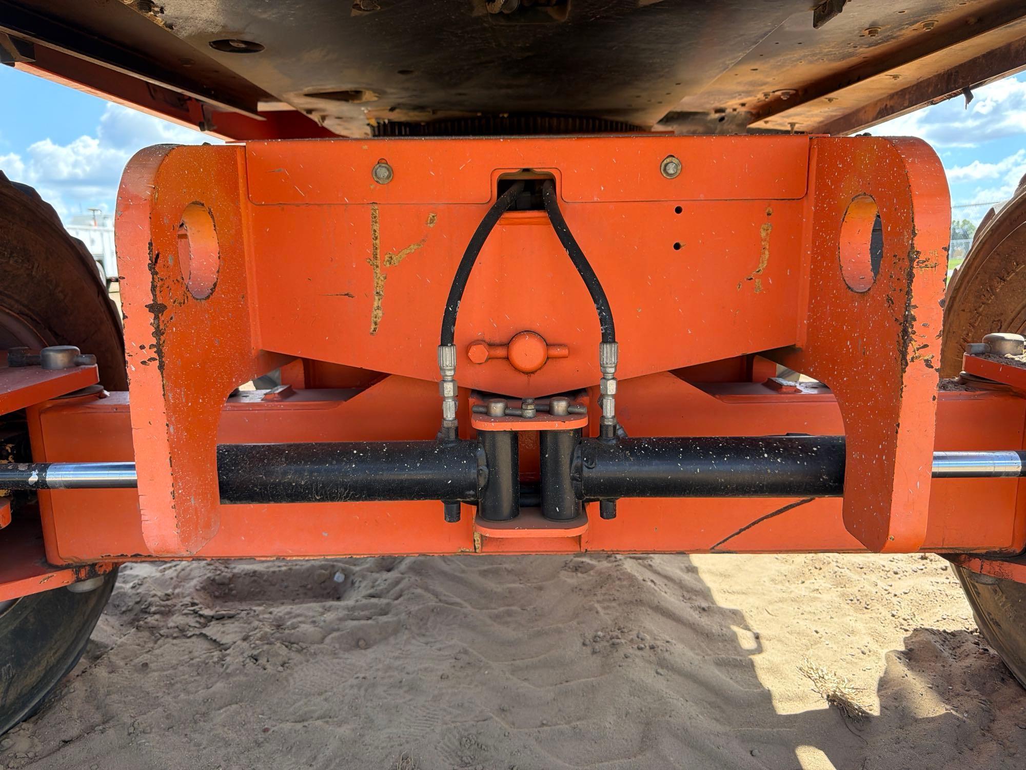JLG 660S
