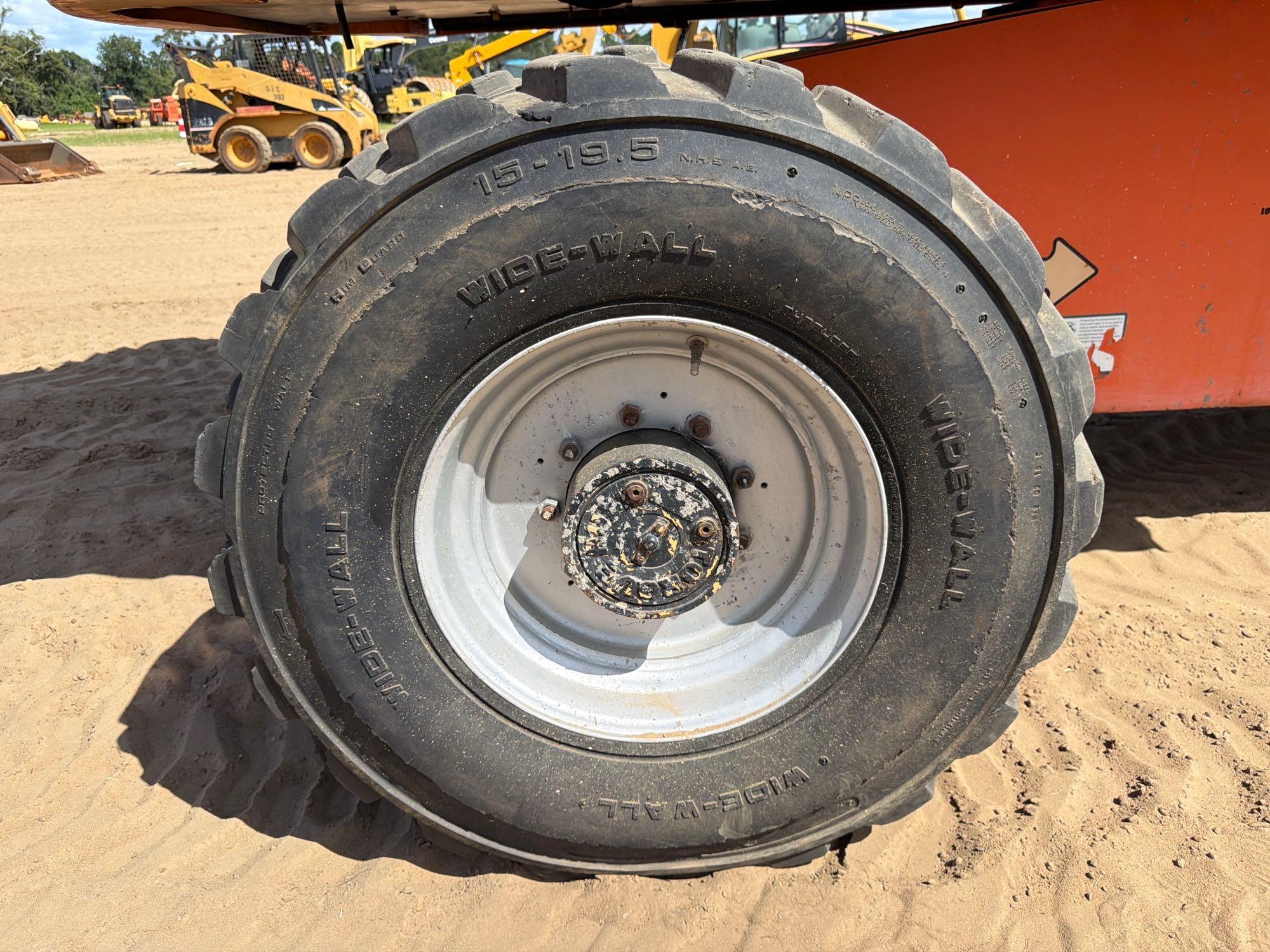 JLG 660S