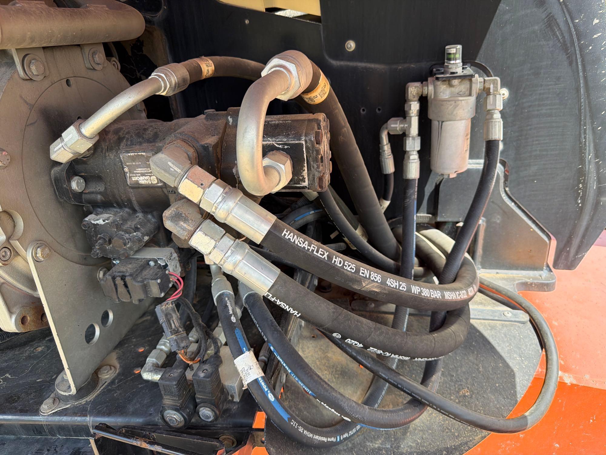 JLG 660S