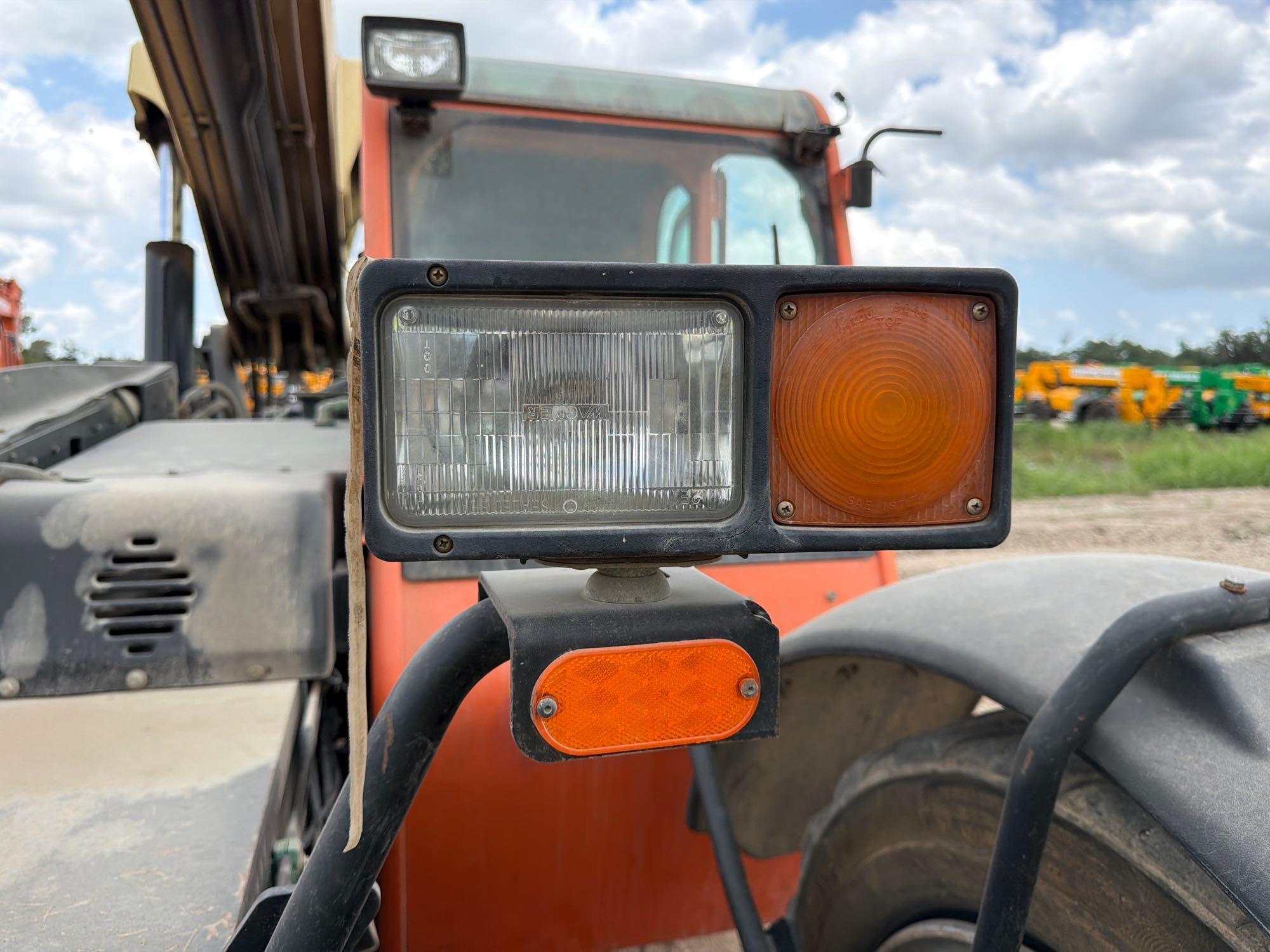 2014 JLG G12-55A