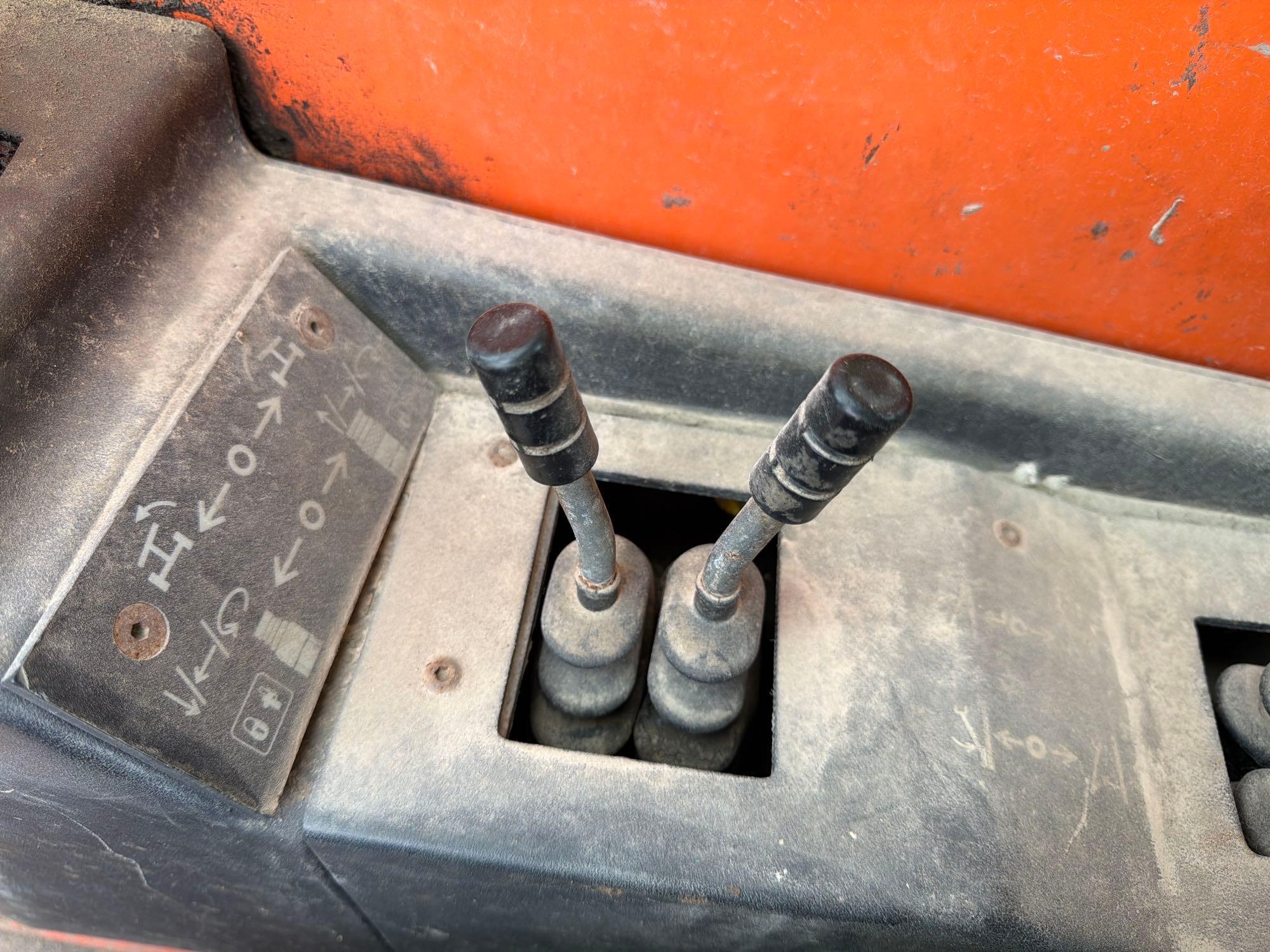 2014 JLG G12-55A